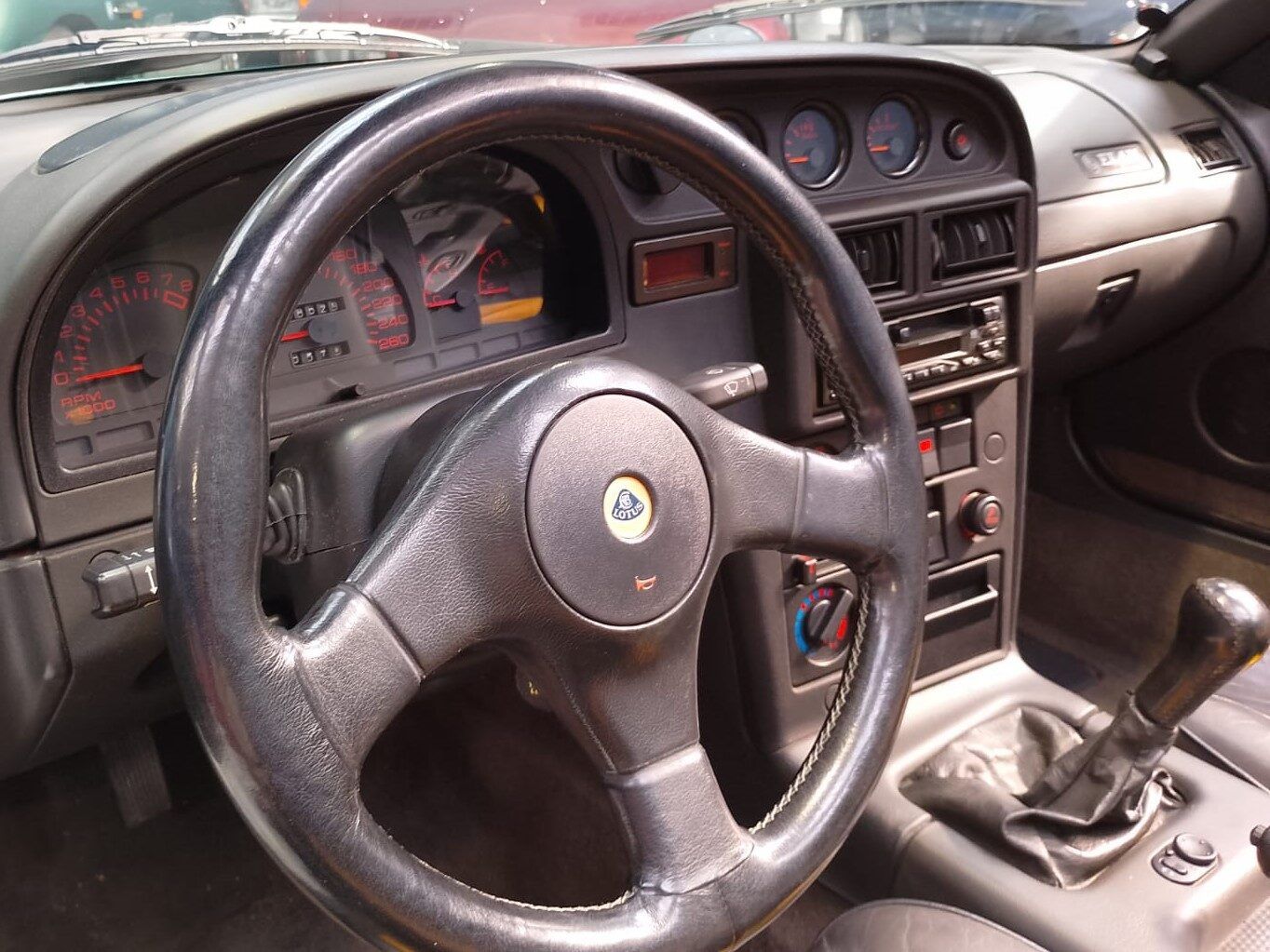Lotus Elan 1.6 Turbo (100b) 19