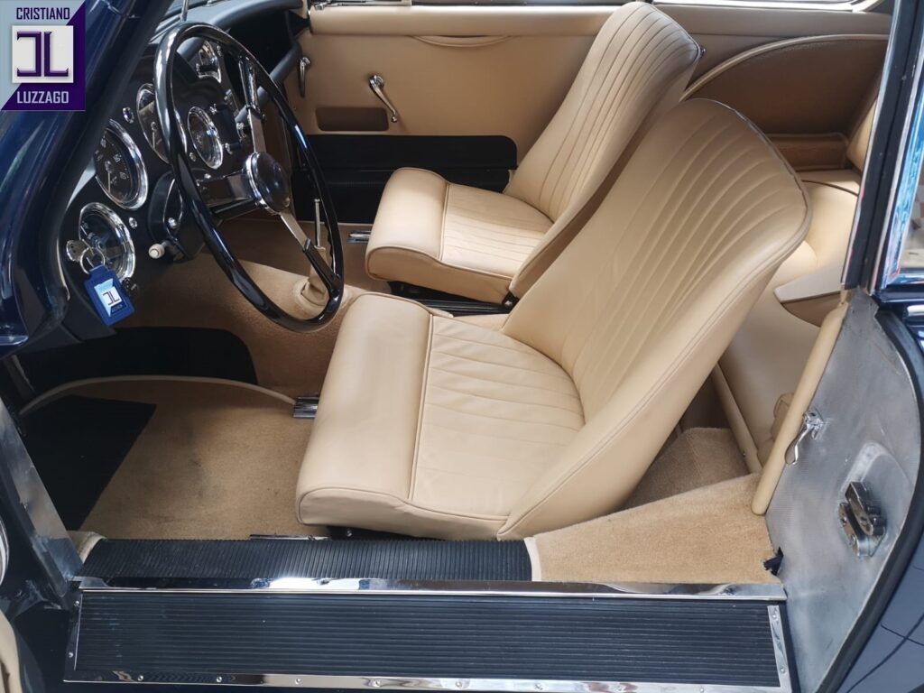 Aston Martin Db Mkiii 27
