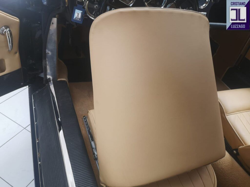 Aston Martin Db Mkiii 29