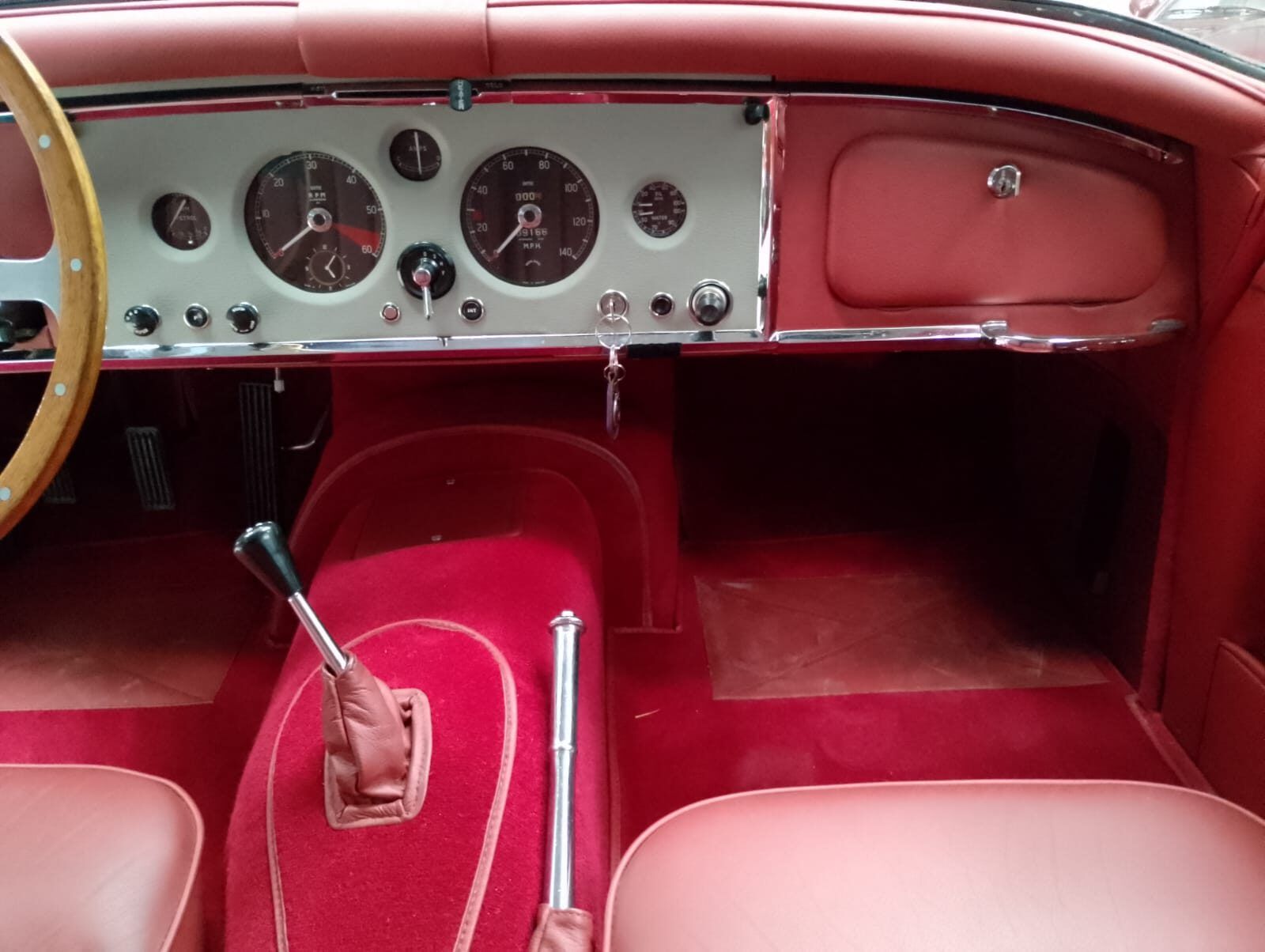 Jaguar Xk 150 Fhc 3.4 Litre 38