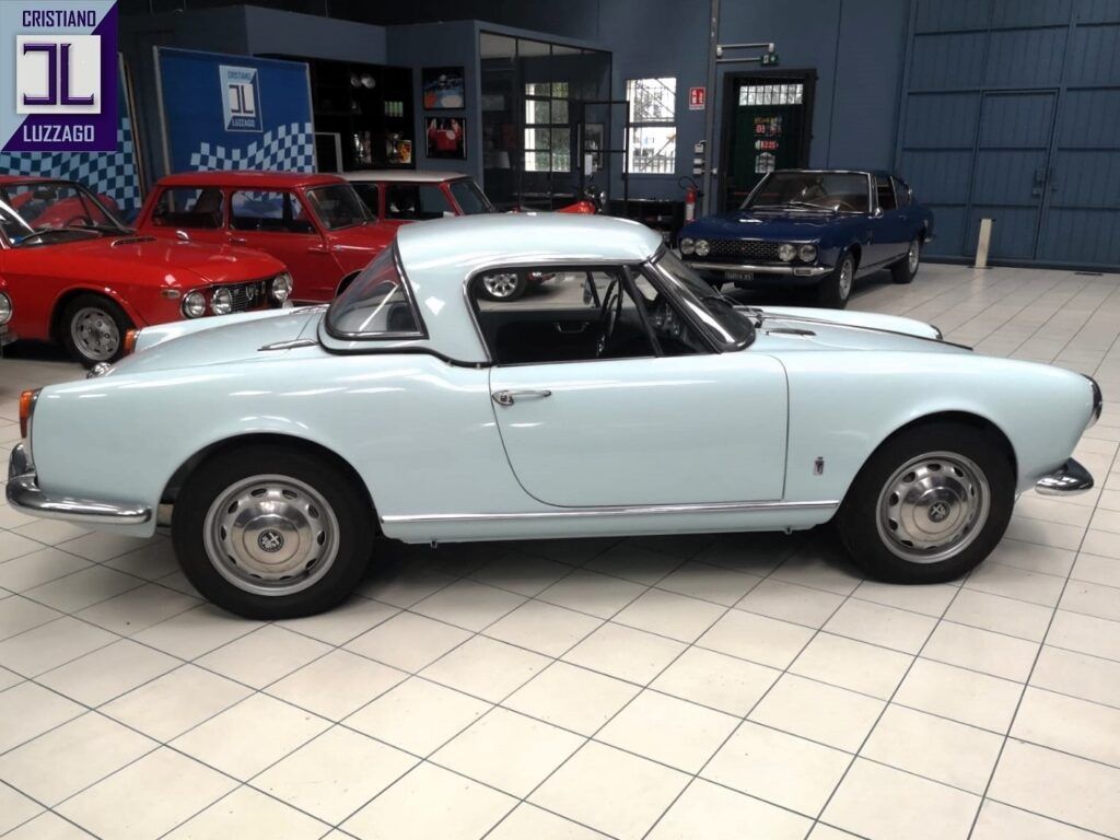 Alfa Romeo Giulietta Spider 1300 S3 9