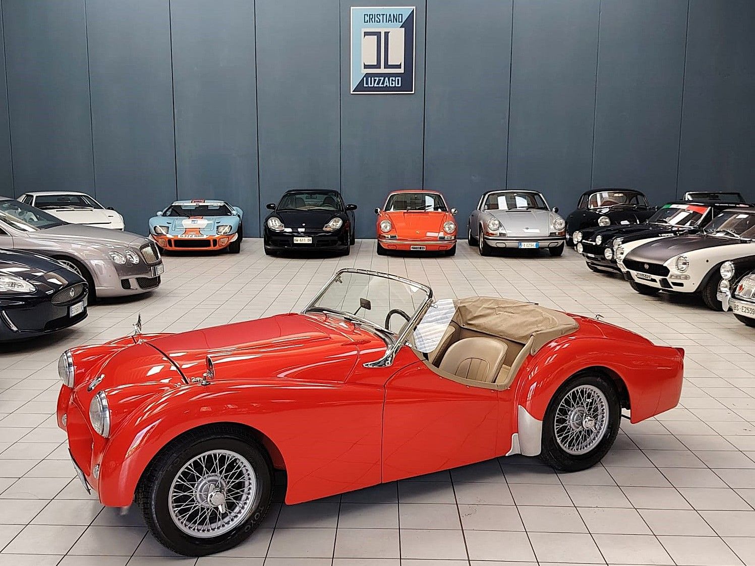 Triumph Tr2 Long Door 55