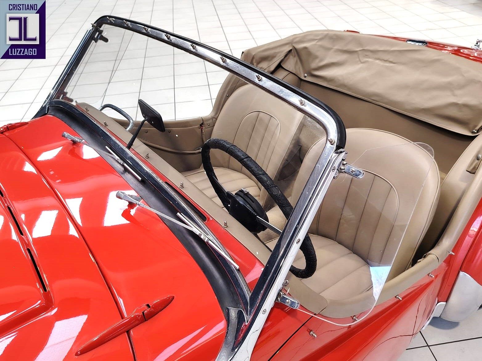 Triumph Tr2 Long Door 19