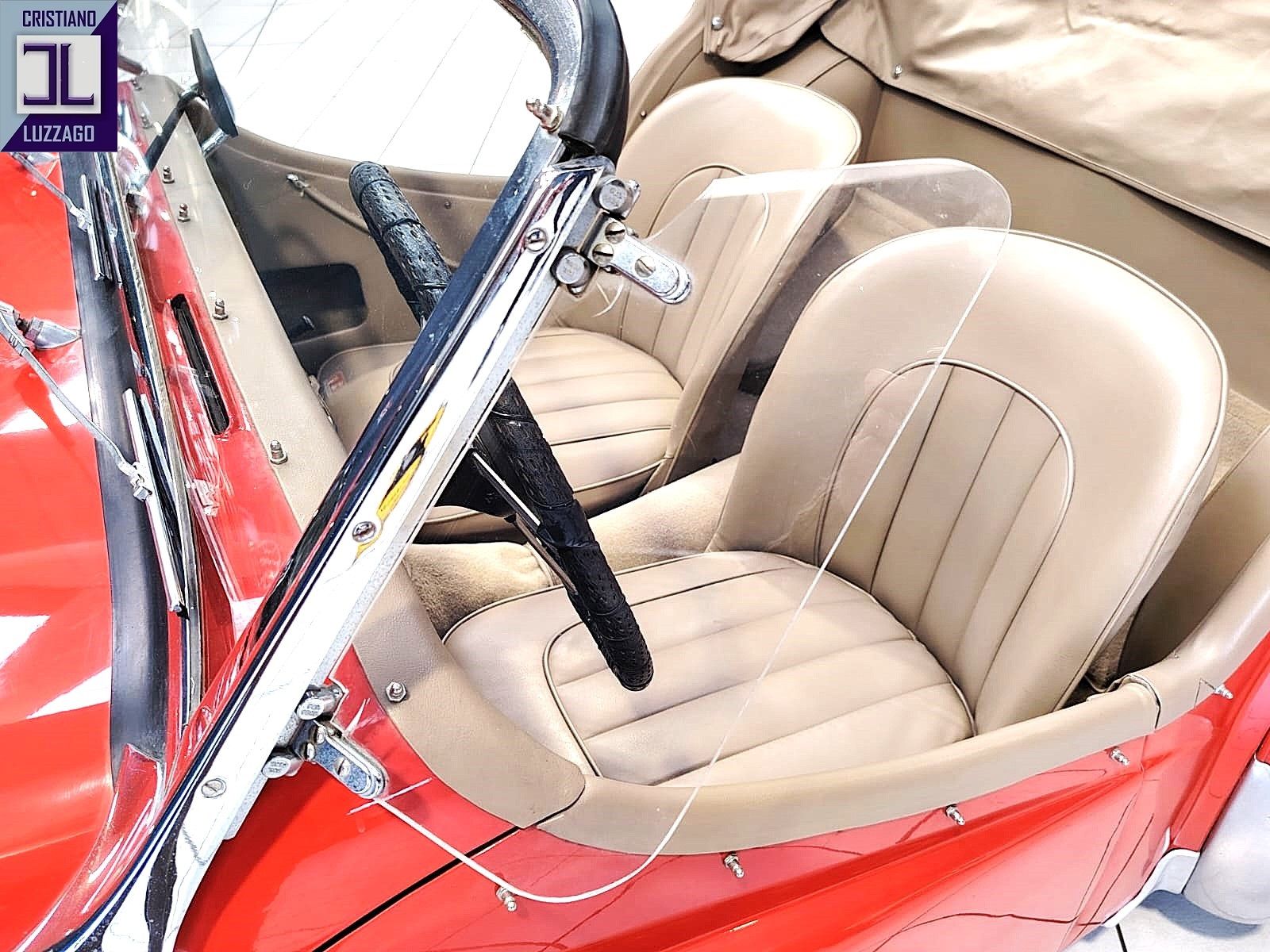 Triumph Tr2 Long Door 20