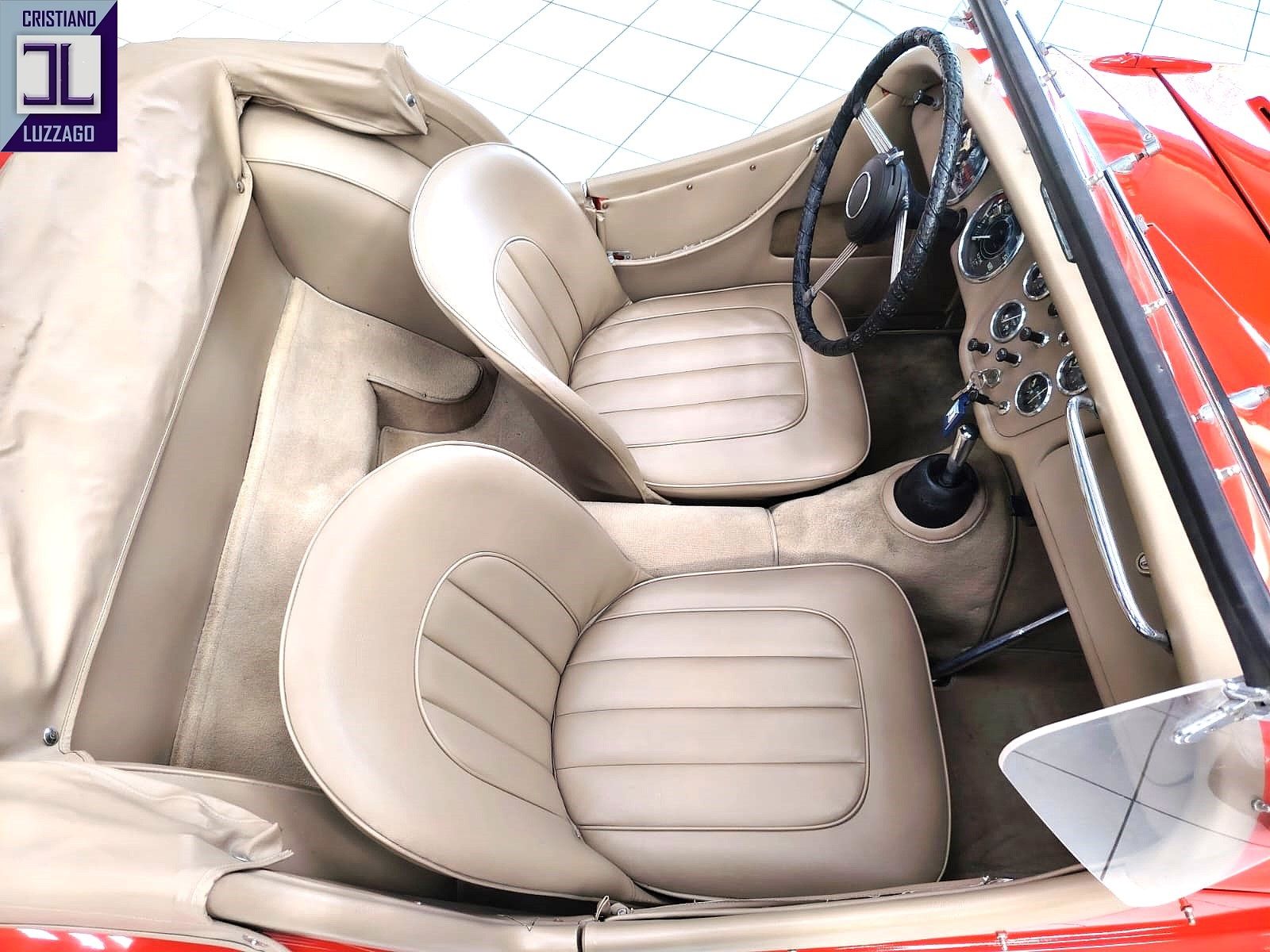 Triumph Tr2 Long Door 37