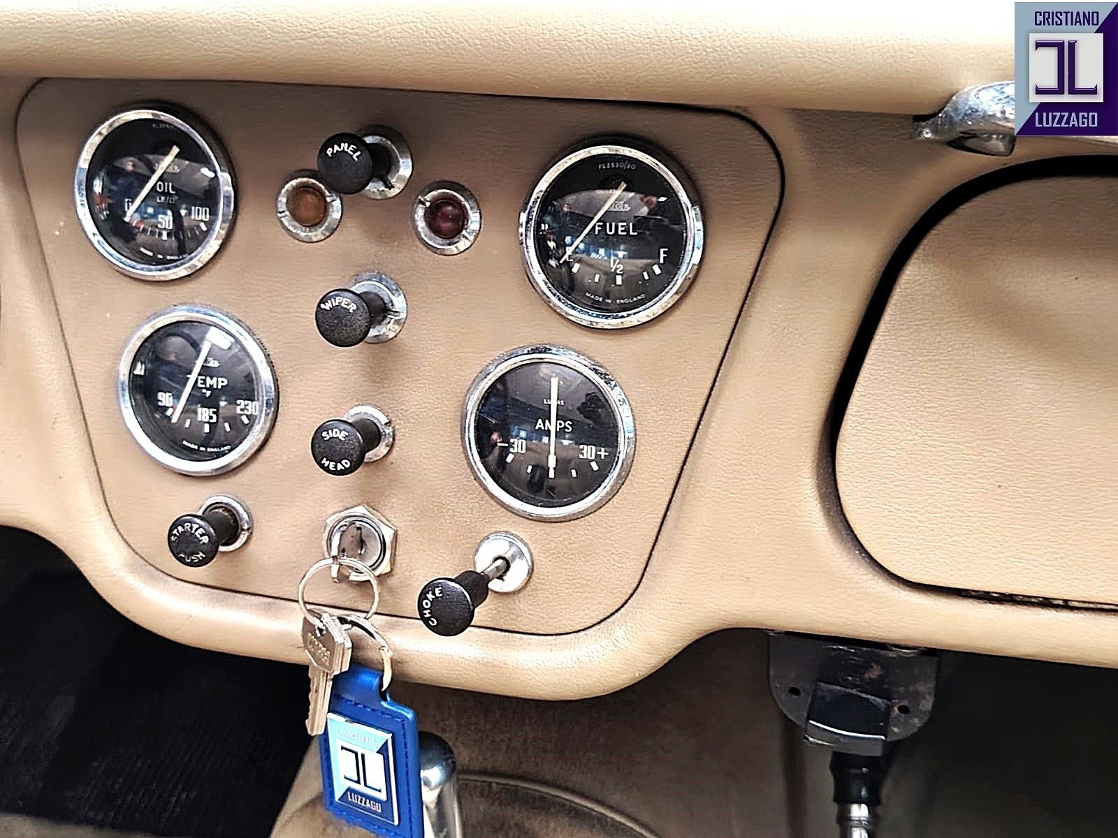 Triumph Tr2 Long Door 44