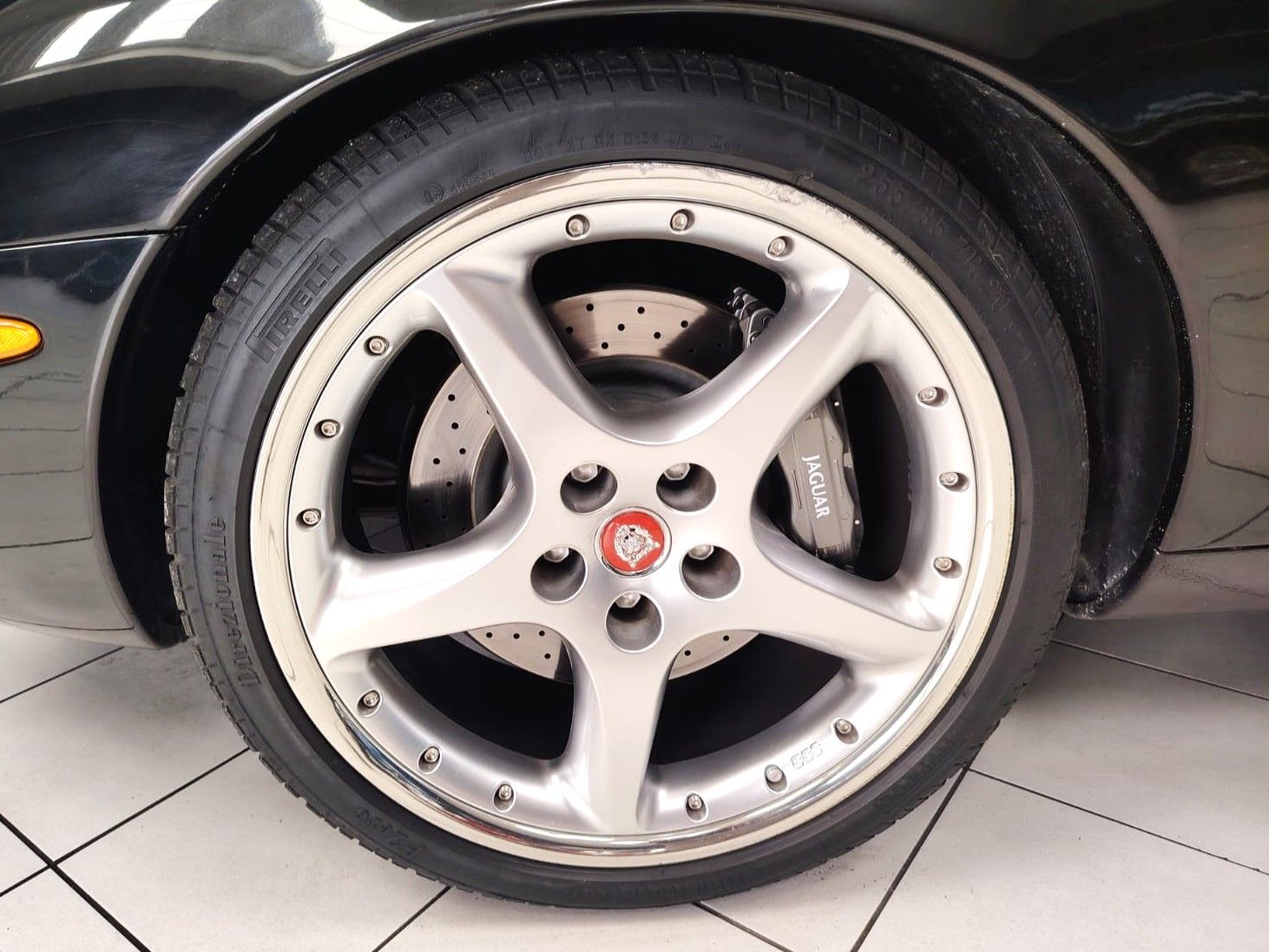 Jaguar Xk R Coupe 19