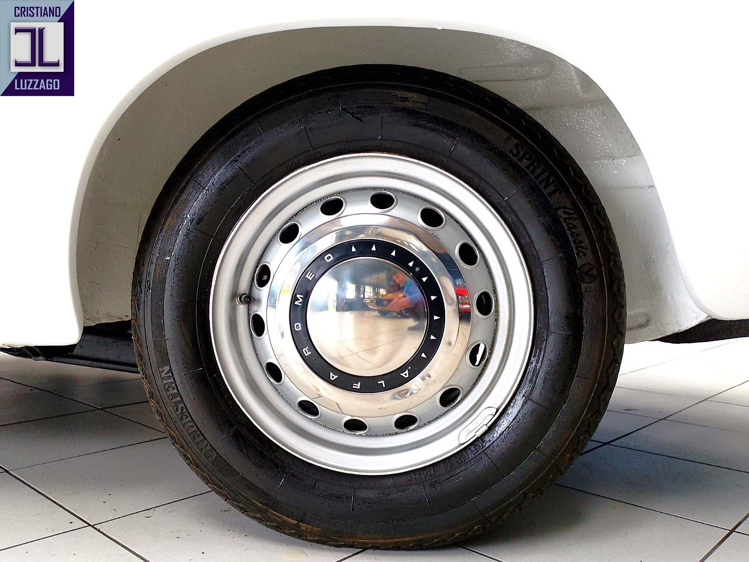 Alfa Romeo 1750 Spider Veloce 14