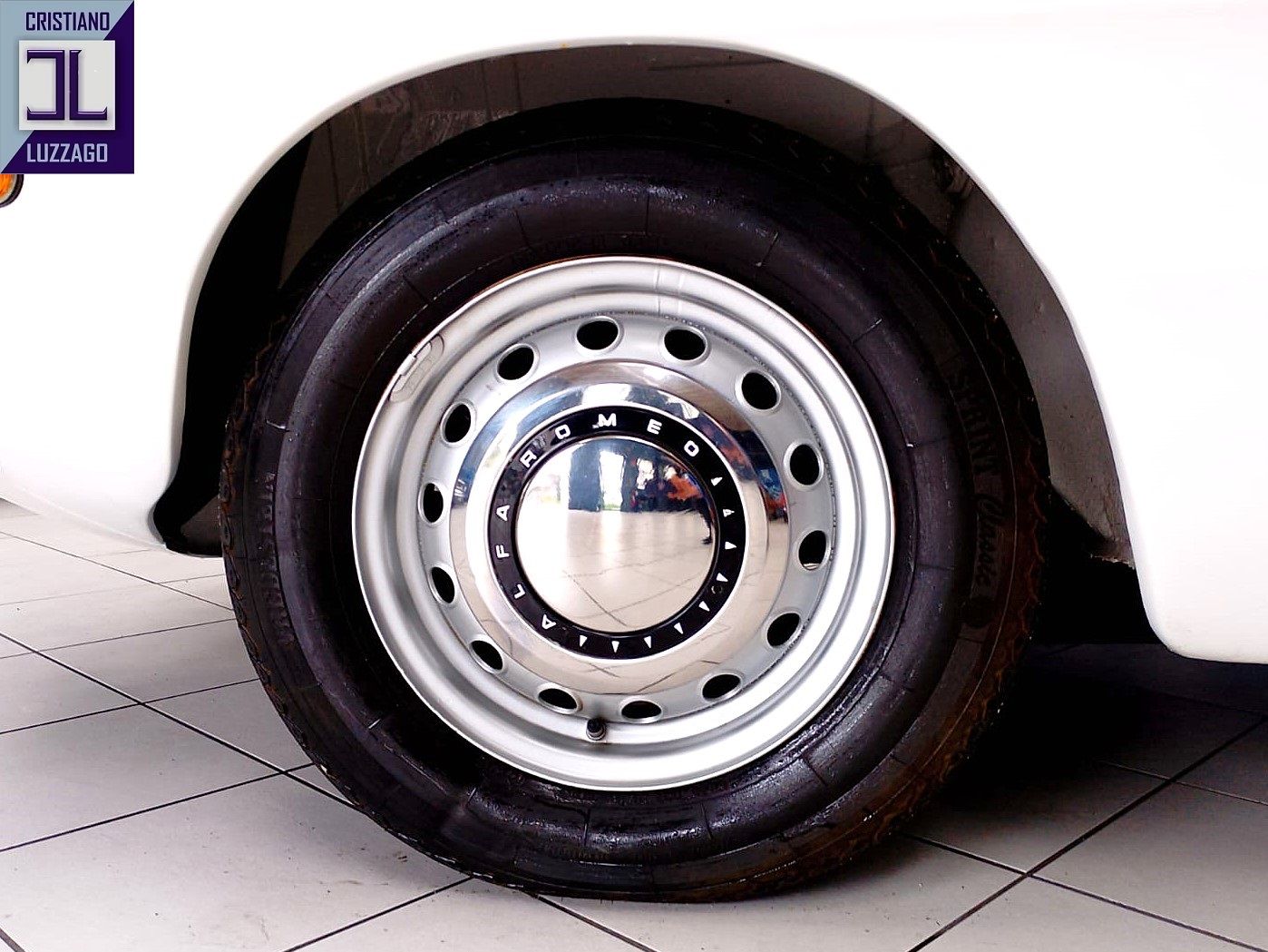 Alfa Romeo 1750 Spider Veloce 17