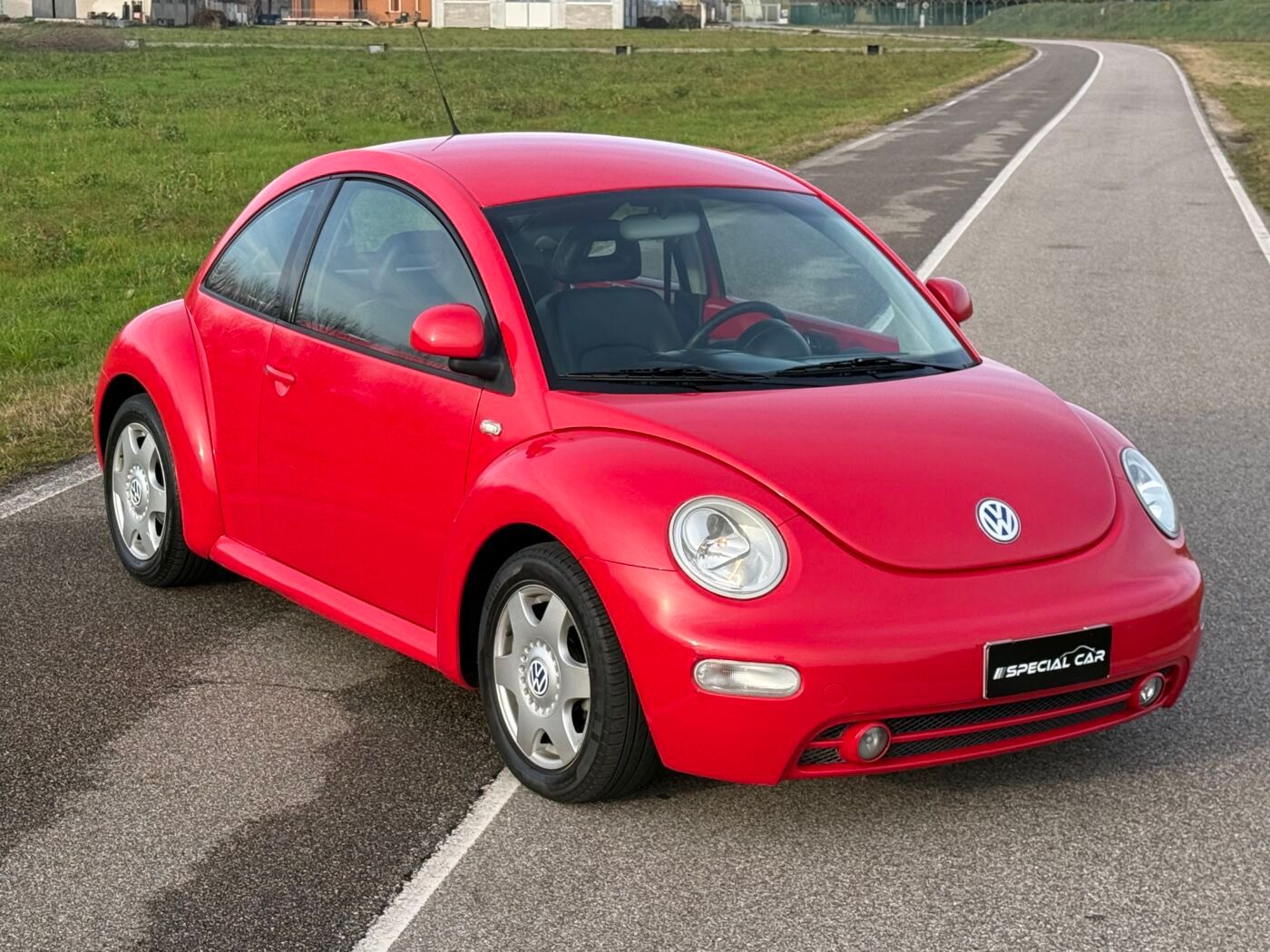 Volkswagen New Beetle 2.0i 116cv UNIPROPRIETARIO 19