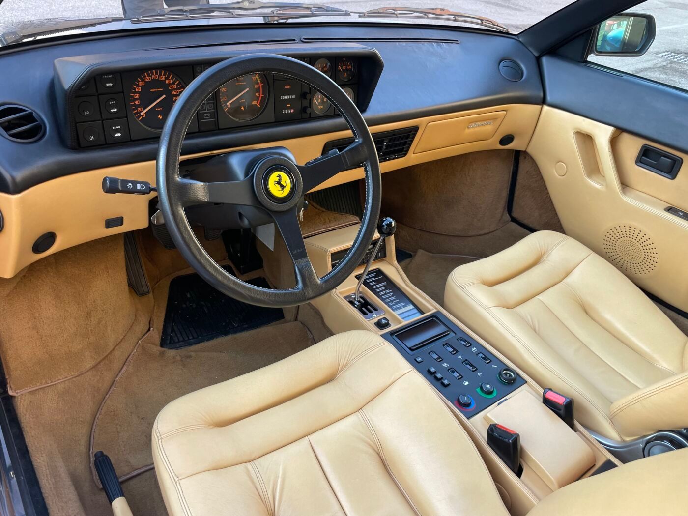 Ferrari MONDIAL 3200 QUATTROVALVOLE 271CV 17