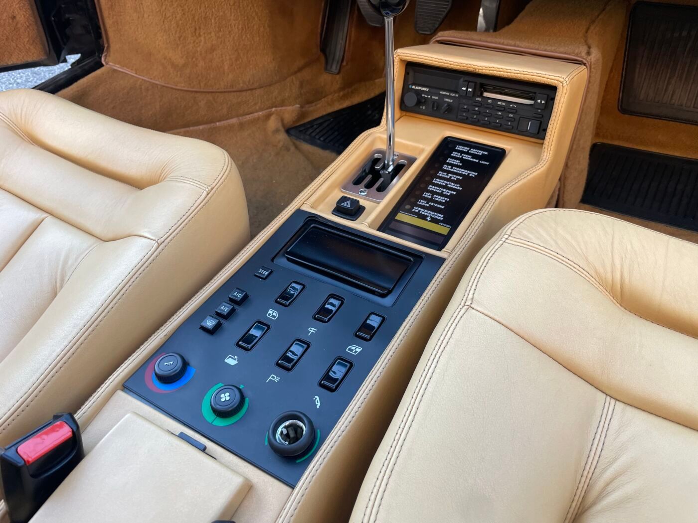 Ferrari MONDIAL 3200 QUATTROVALVOLE 271CV 23