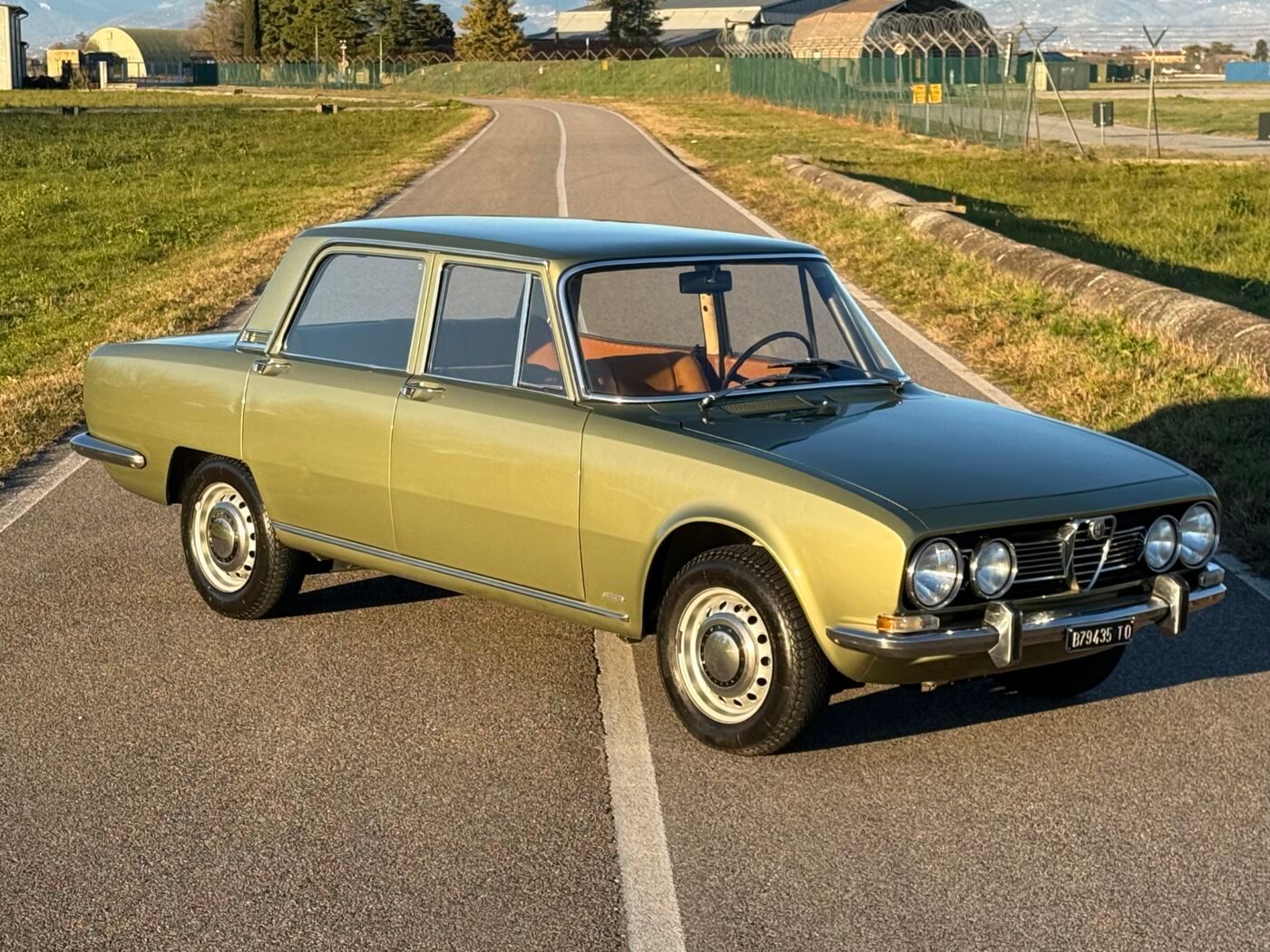 Alfa Romeo 1750 1a SERIE 1969 18