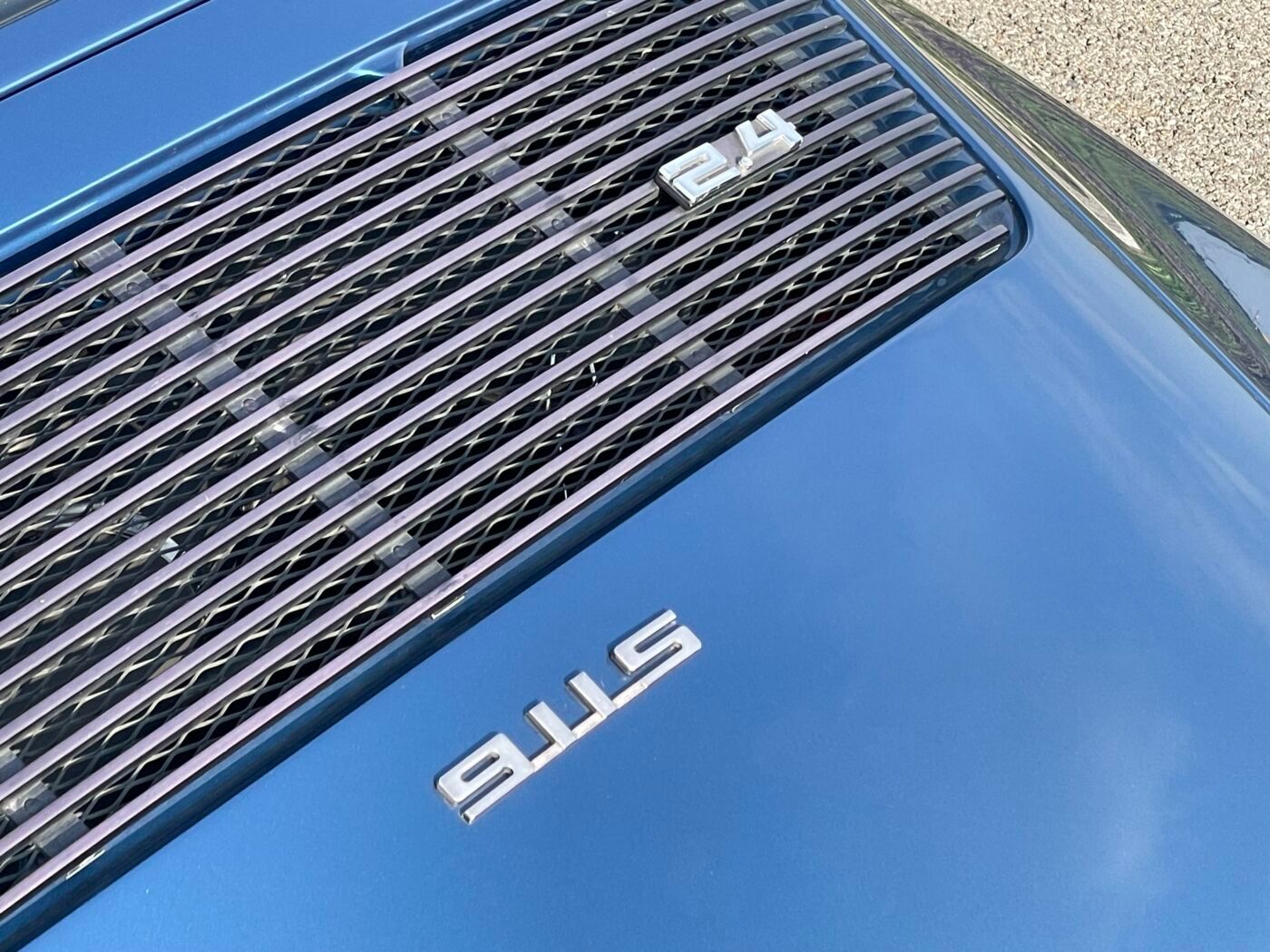 Porsche 911 2.4 S 4