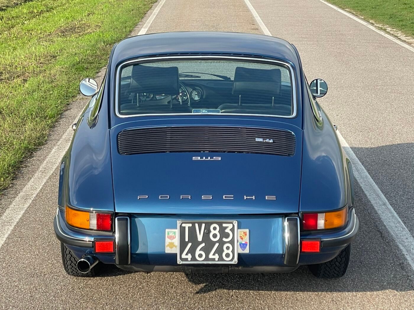 Porsche 911 2.4 S 6