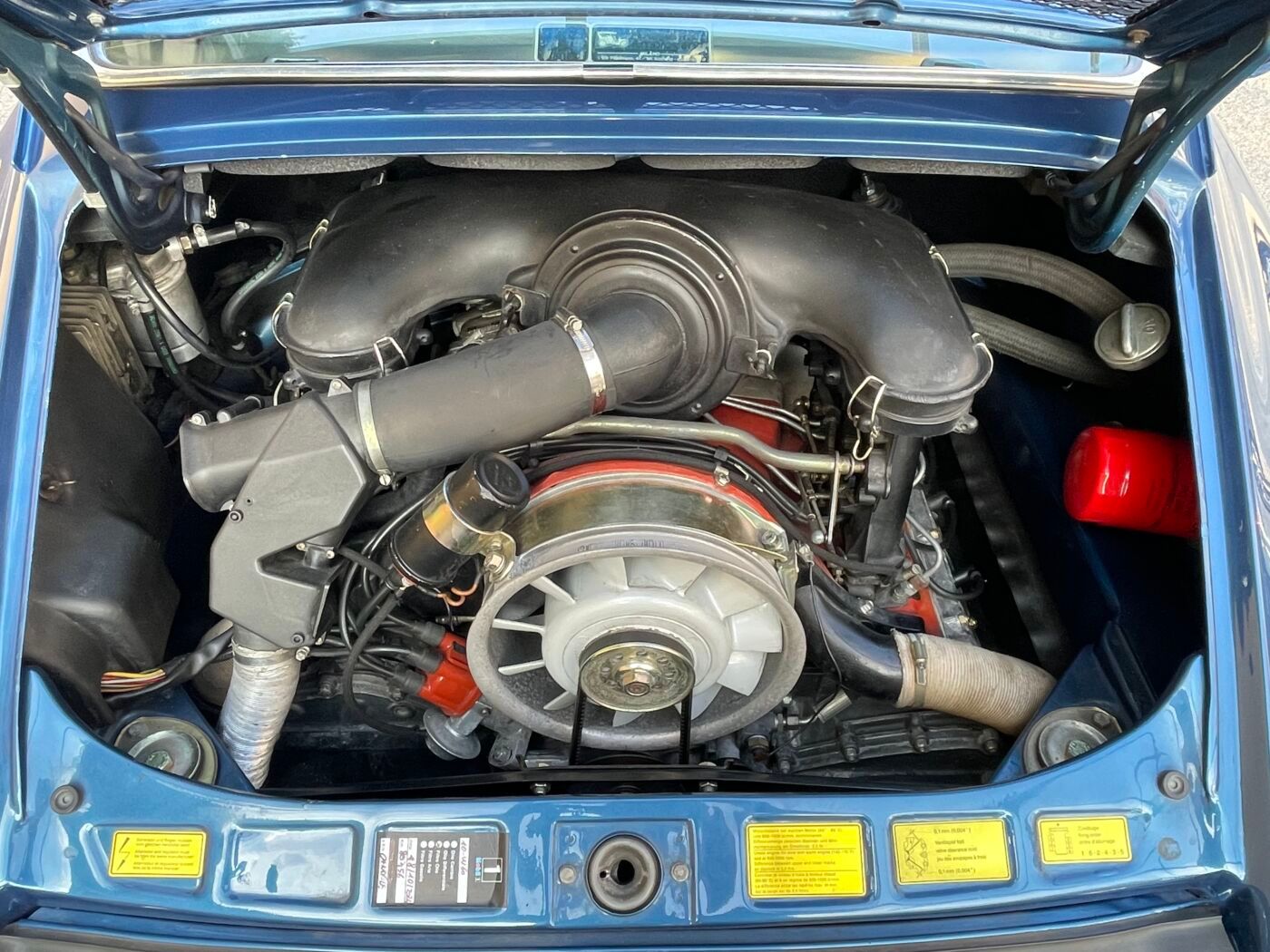Porsche 911 2.4 S 22