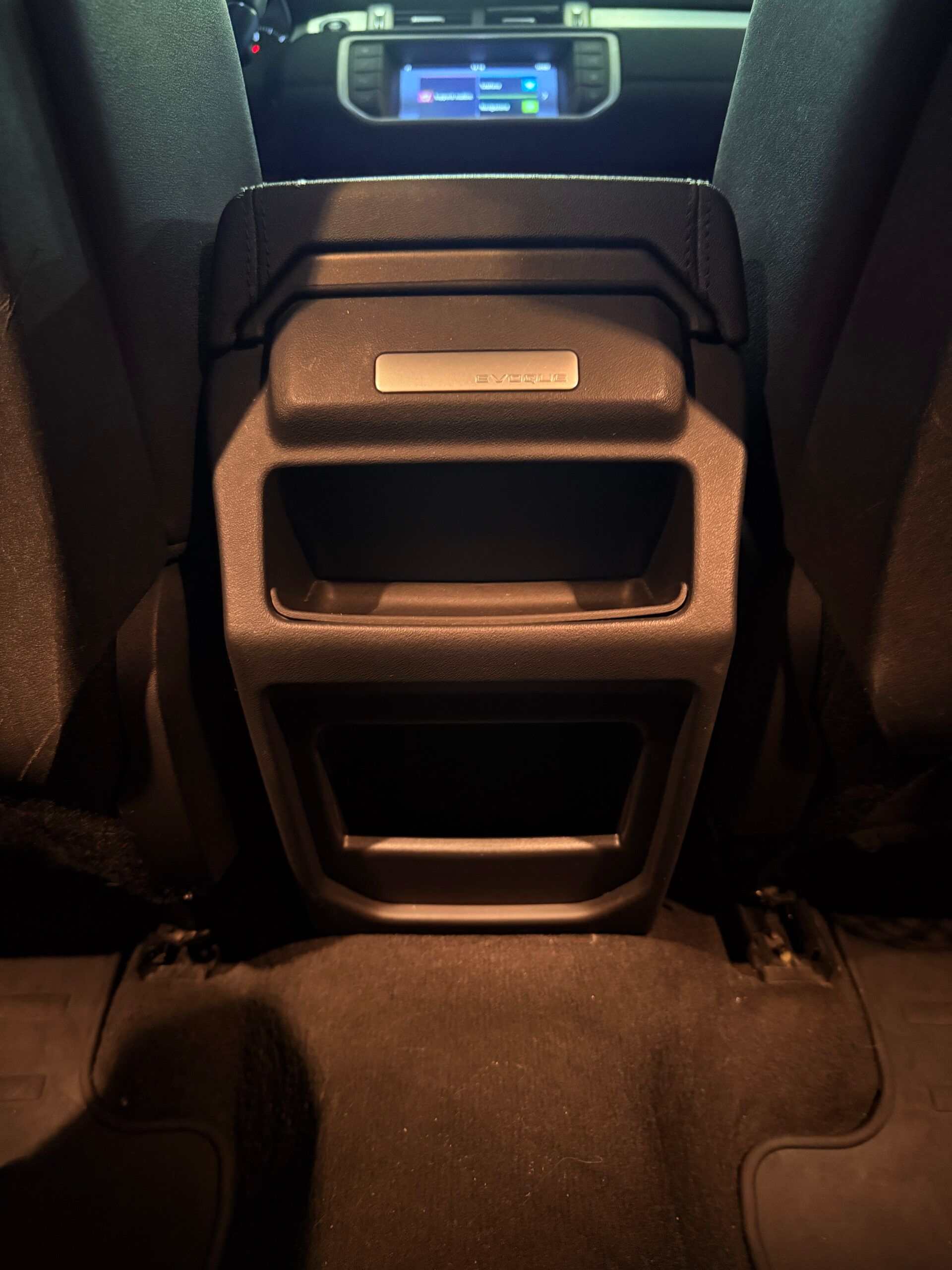 EVOQUE 4×4 12