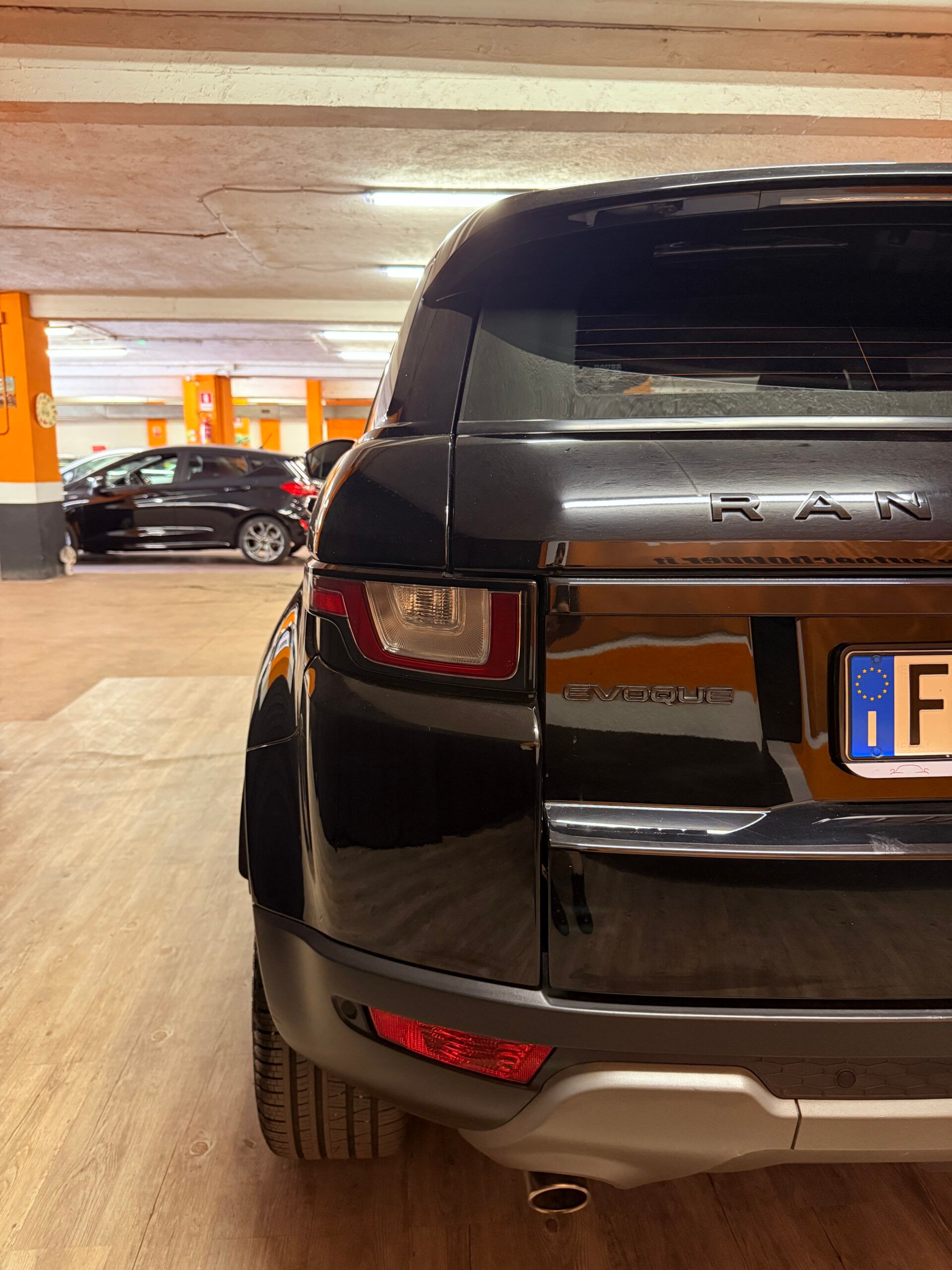EVOQUE 4×4 71