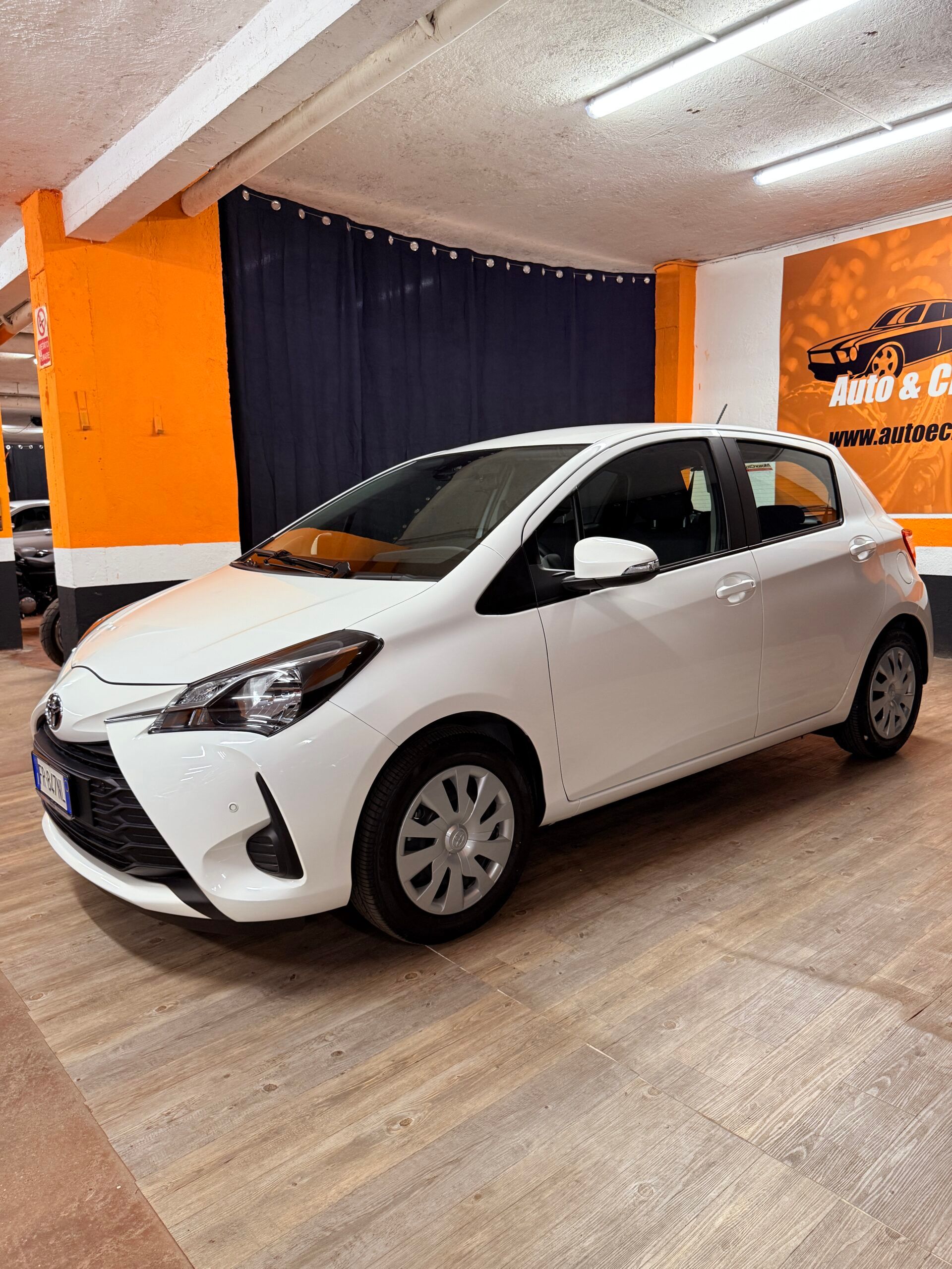 Toyota YARIS, IN CONDIZIONI DA VETRINA CON SOLI 2930 KM 11