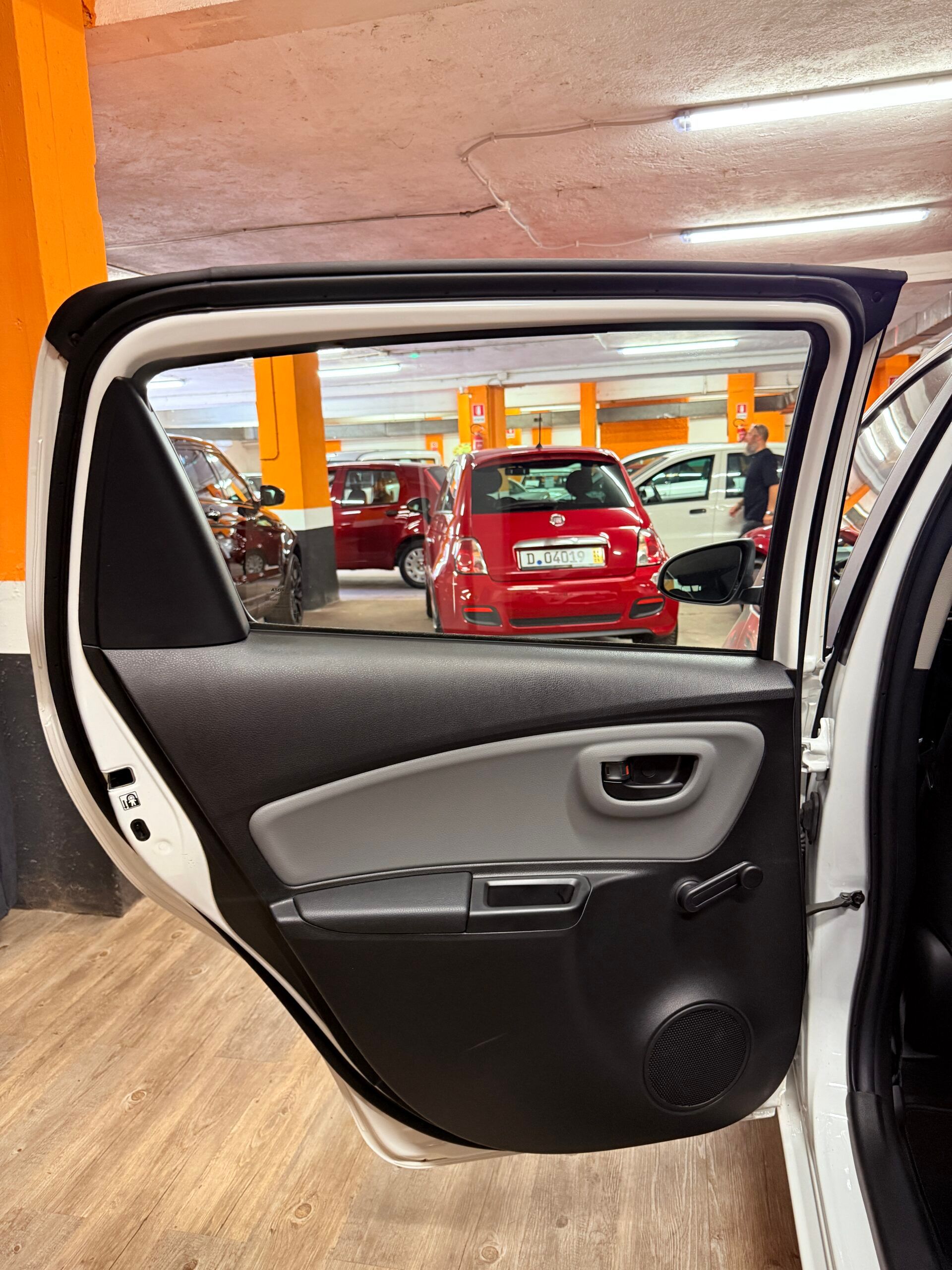 Toyota YARIS, IN CONDIZIONI DA VETRINA CON SOLI 2930 KM 36