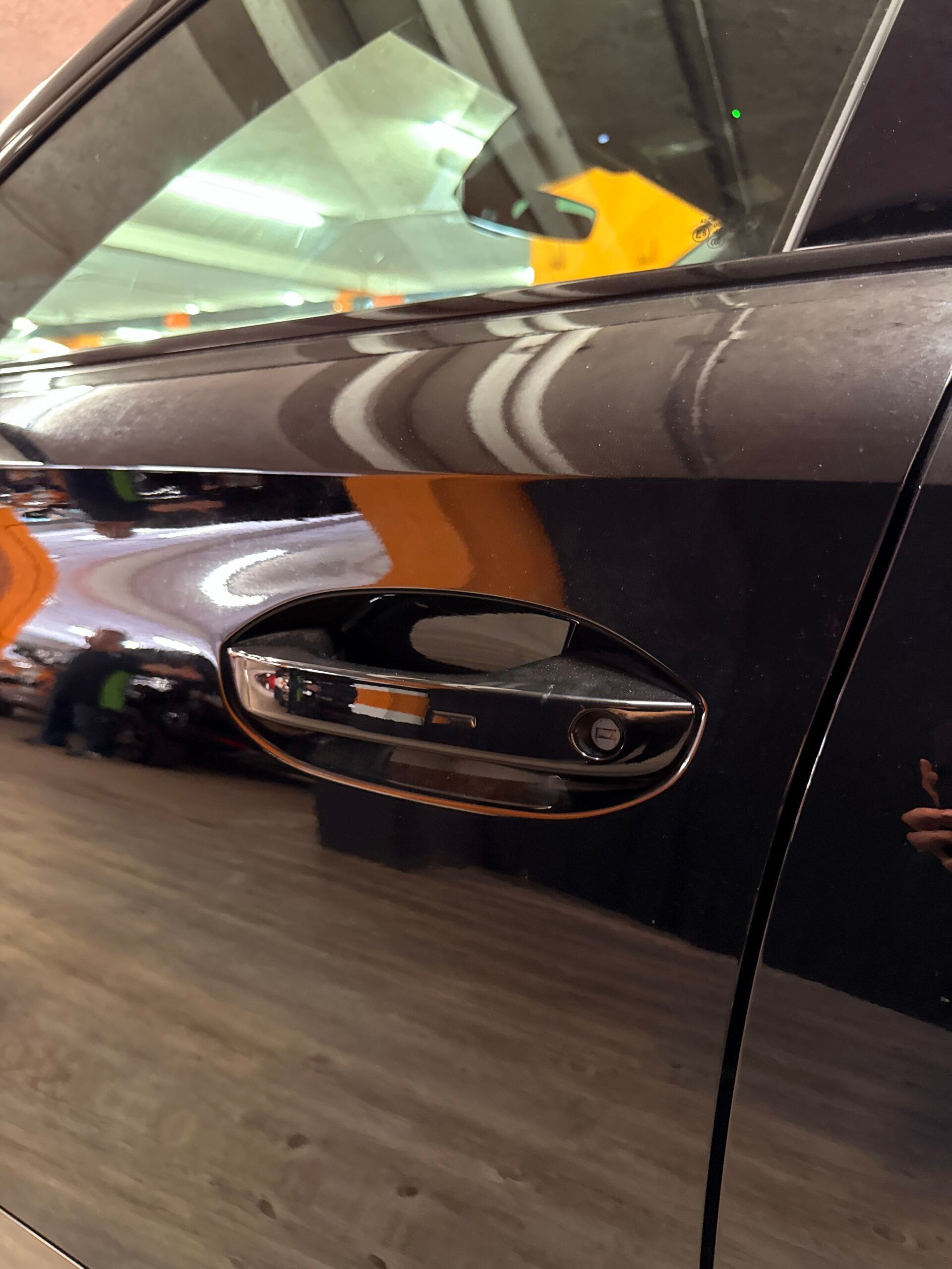 FORMENTOR HYBRID PLUG-IN CON SOLI 36.512 KM 18