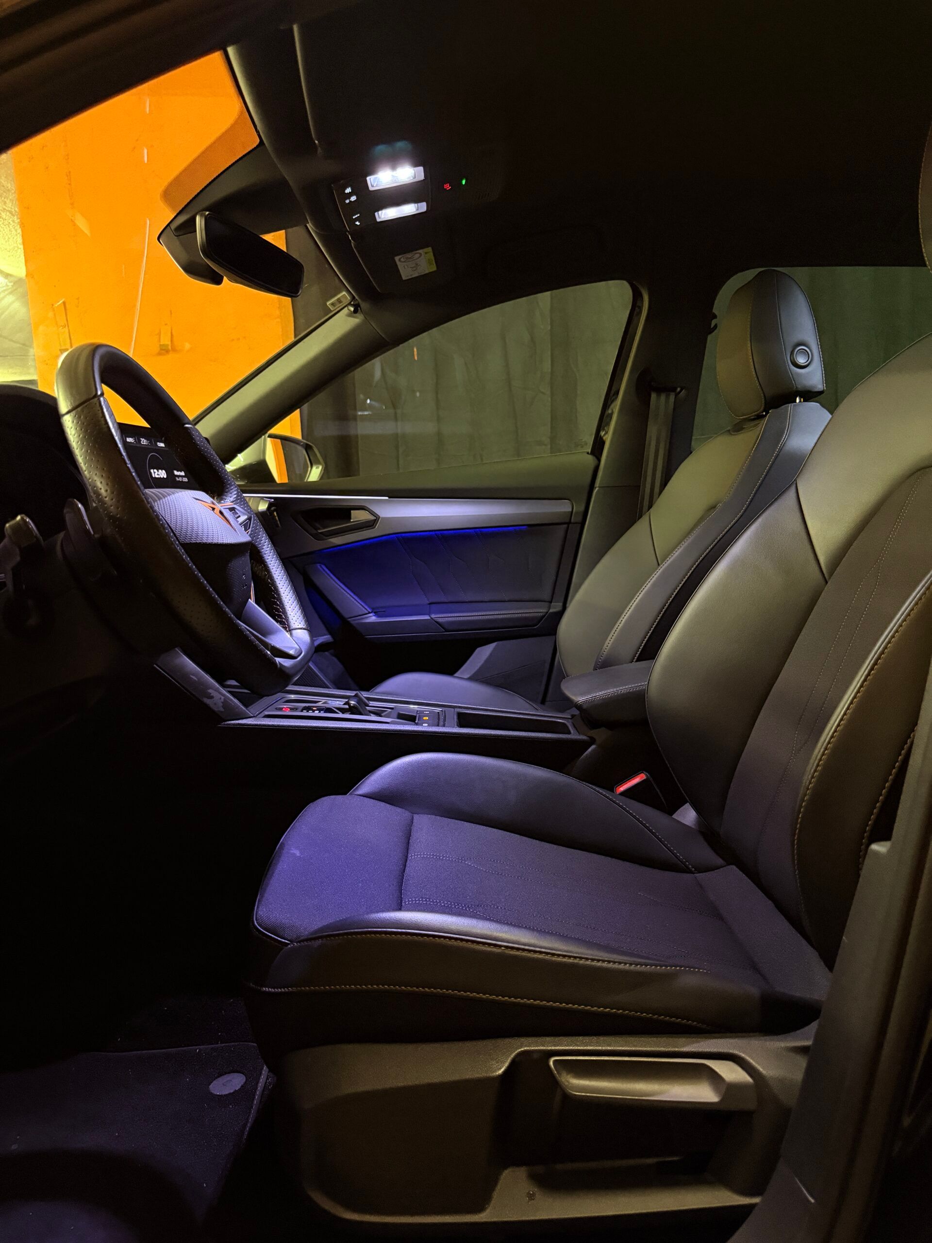 FORMENTOR HYBRID PLUG-IN CON SOLI 36.512 KM 52