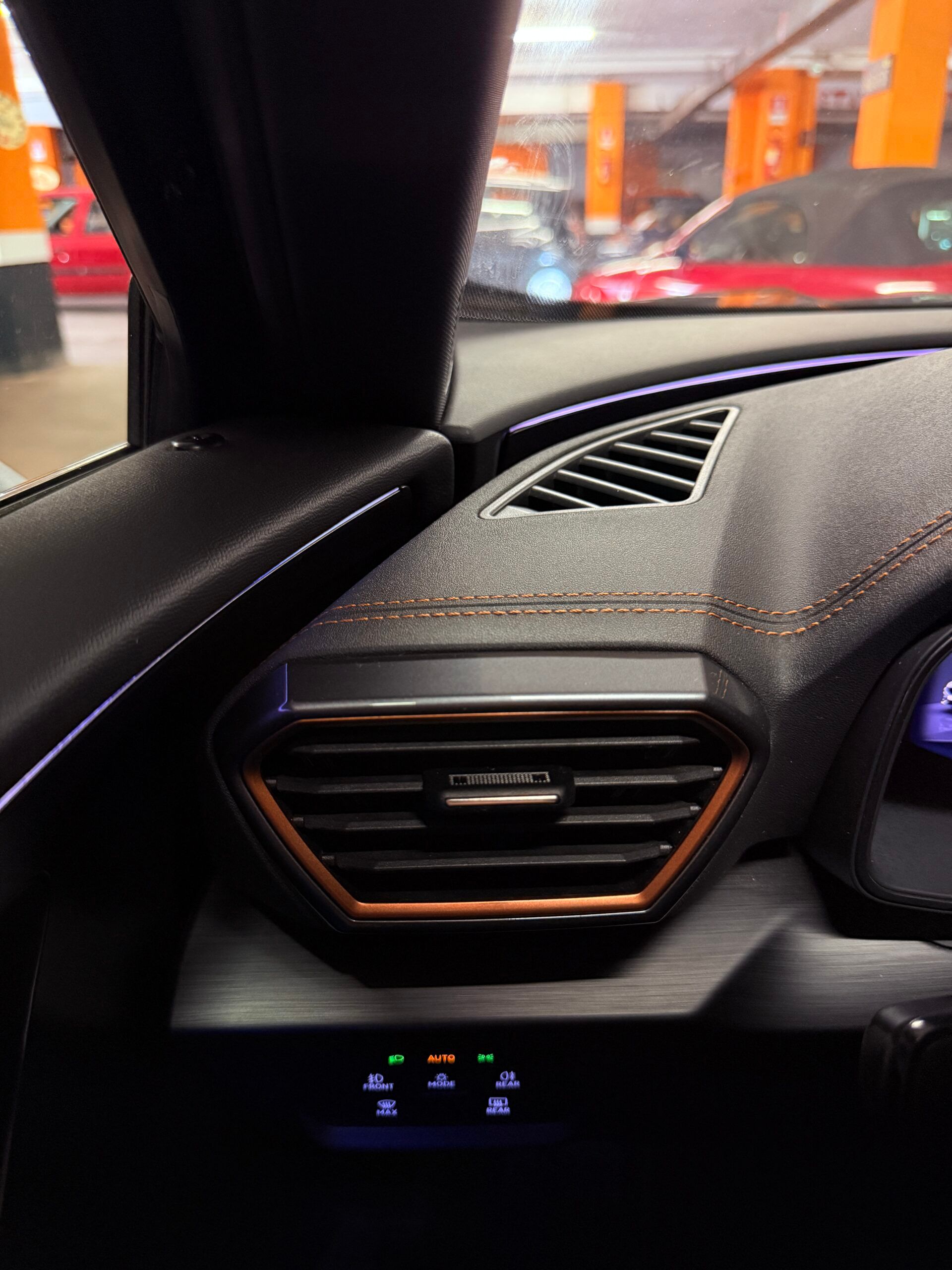 FORMENTOR HYBRID PLUG-IN CON SOLI 36.512 KM 56