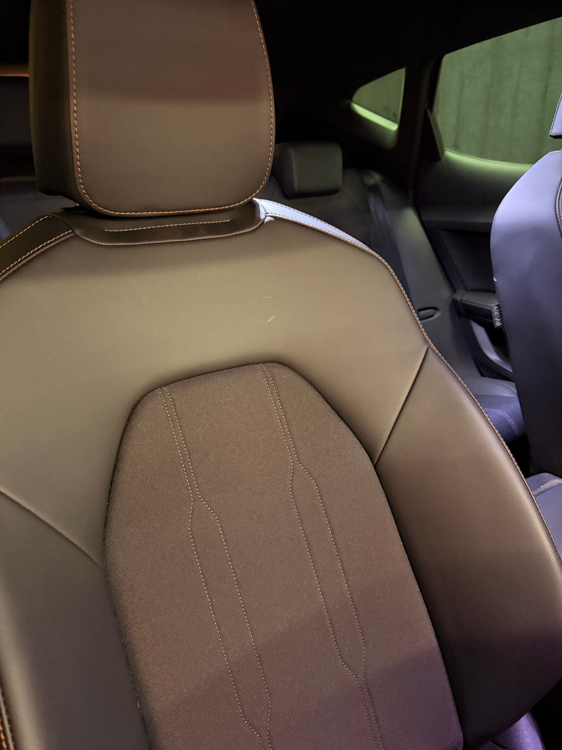 FORMENTOR HYBRID PLUG-IN CON SOLI 36.512 KM 93
