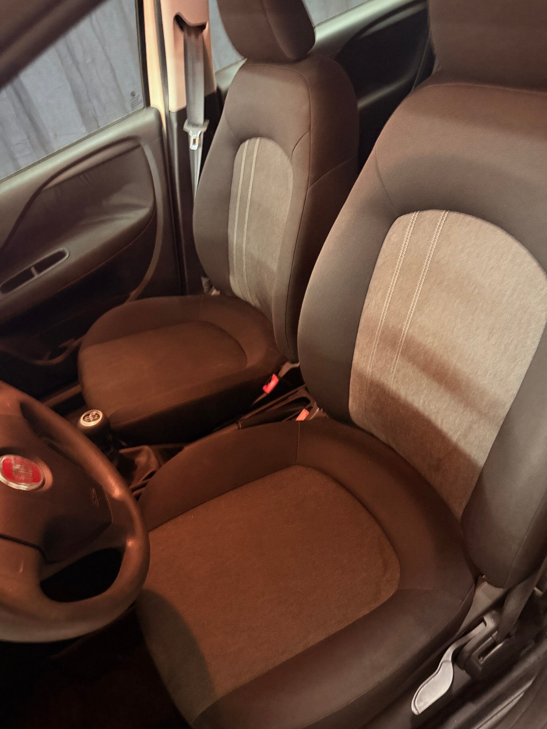 Fiat PUNTO CON SOLI 13.937 KM 31