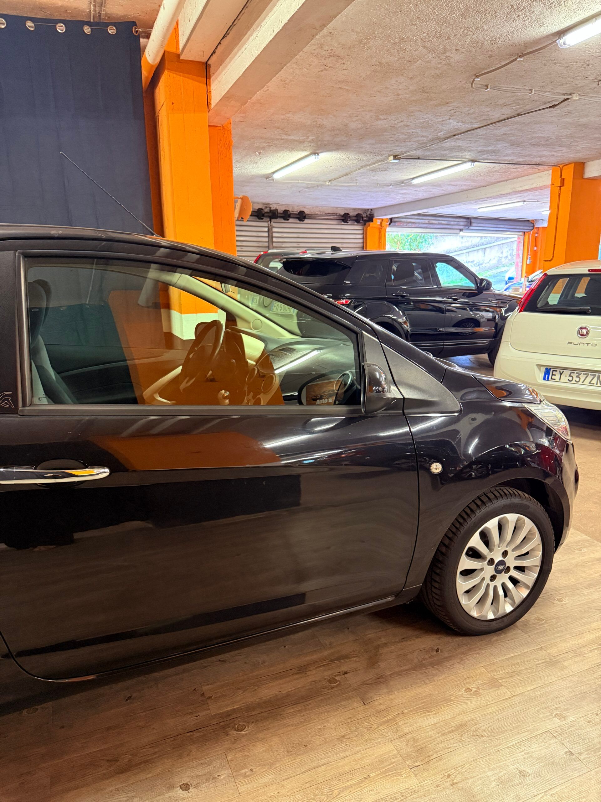 Ford KA CON SOLI 43.580 KM 16