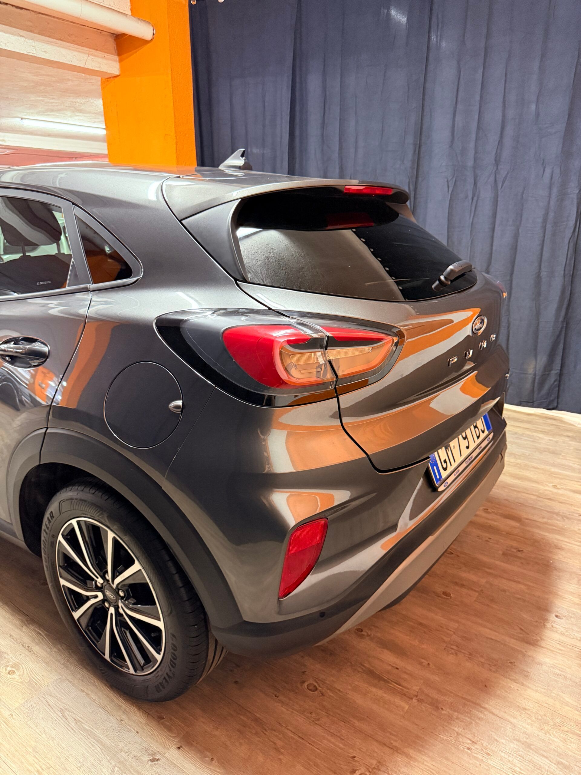 Ford PUMA HYBRID CON SOLI 24.942 KM 84