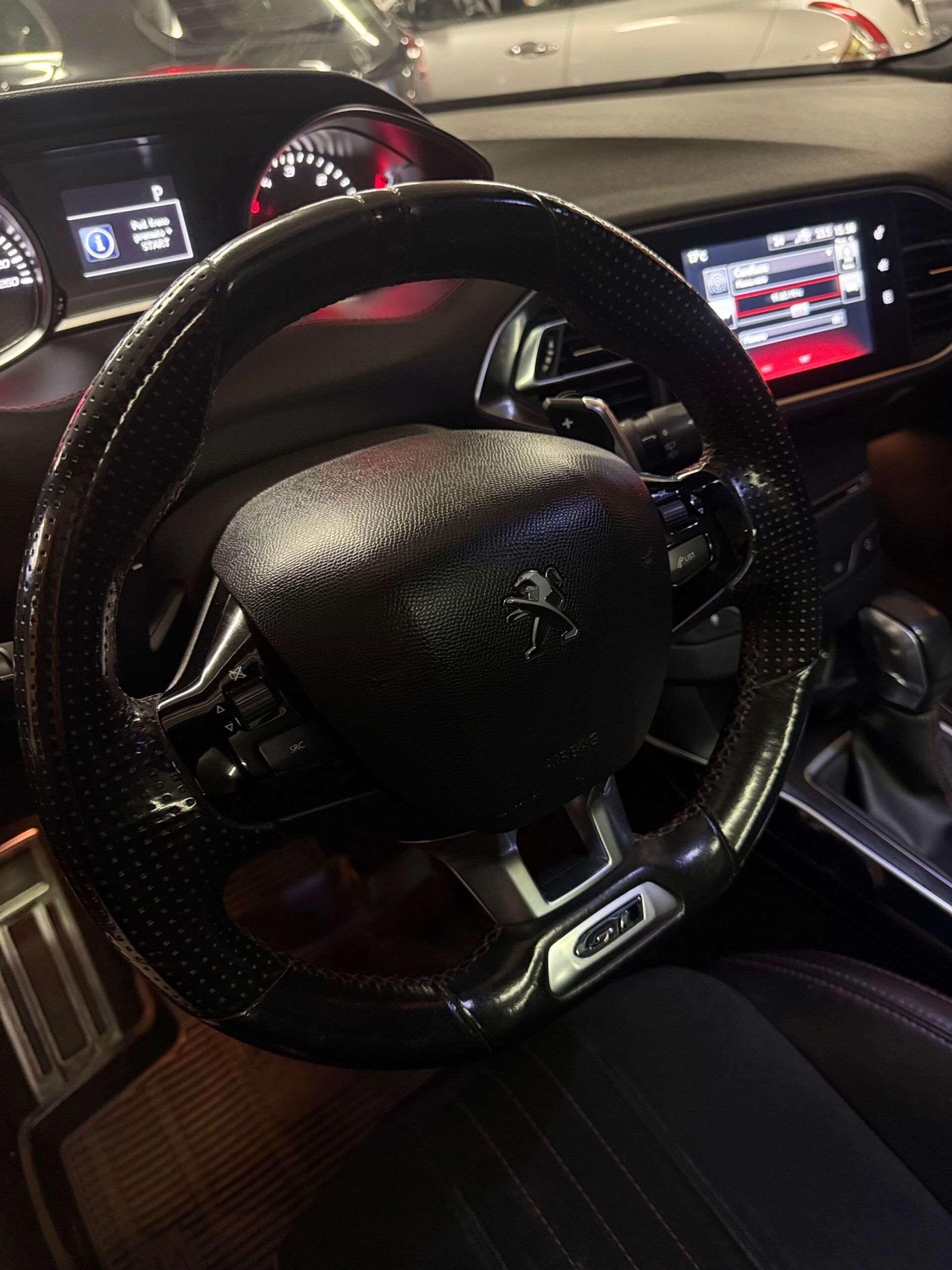 Peugeot 308 GT CON TETTO PANORAMICO CON 128.162 km 30