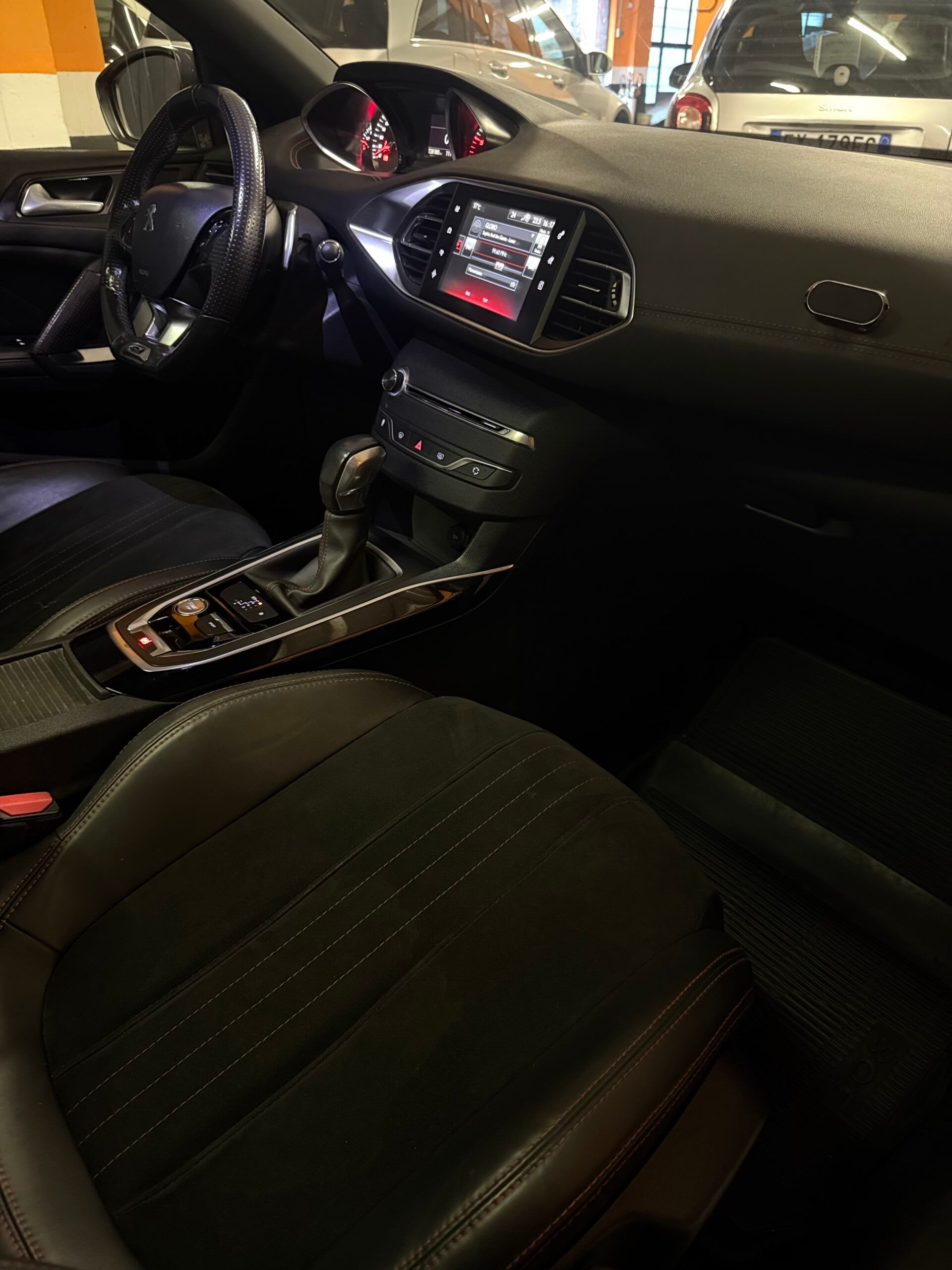 Peugeot 308 GT CON TETTO PANORAMICO CON 128.162 km 56