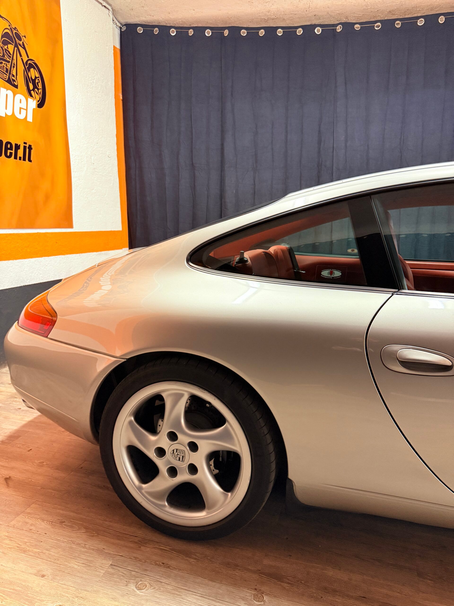 Porsche 996, IMMATRICOLATO NEL 1998 ISCRITTA ASI CON CRS A LIBRETTO. 130