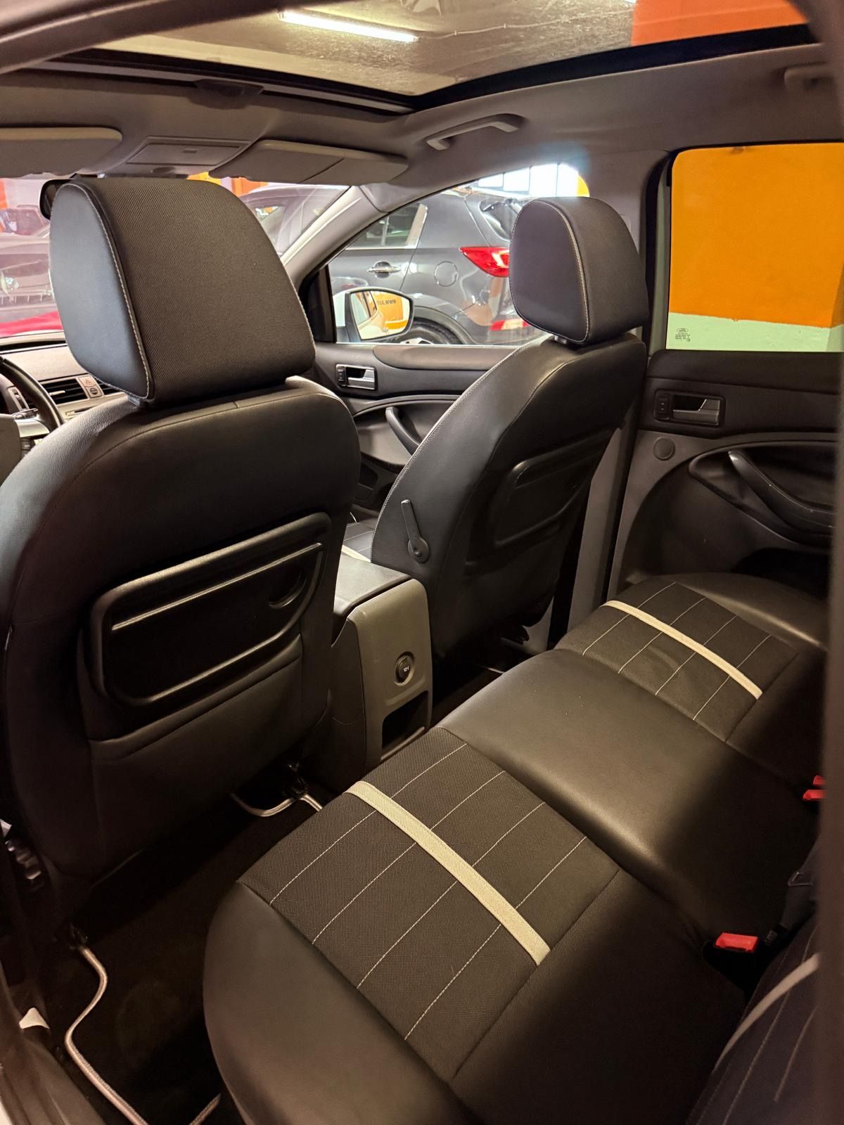 Ford KUGA CON SOLI 39.513 KM 30