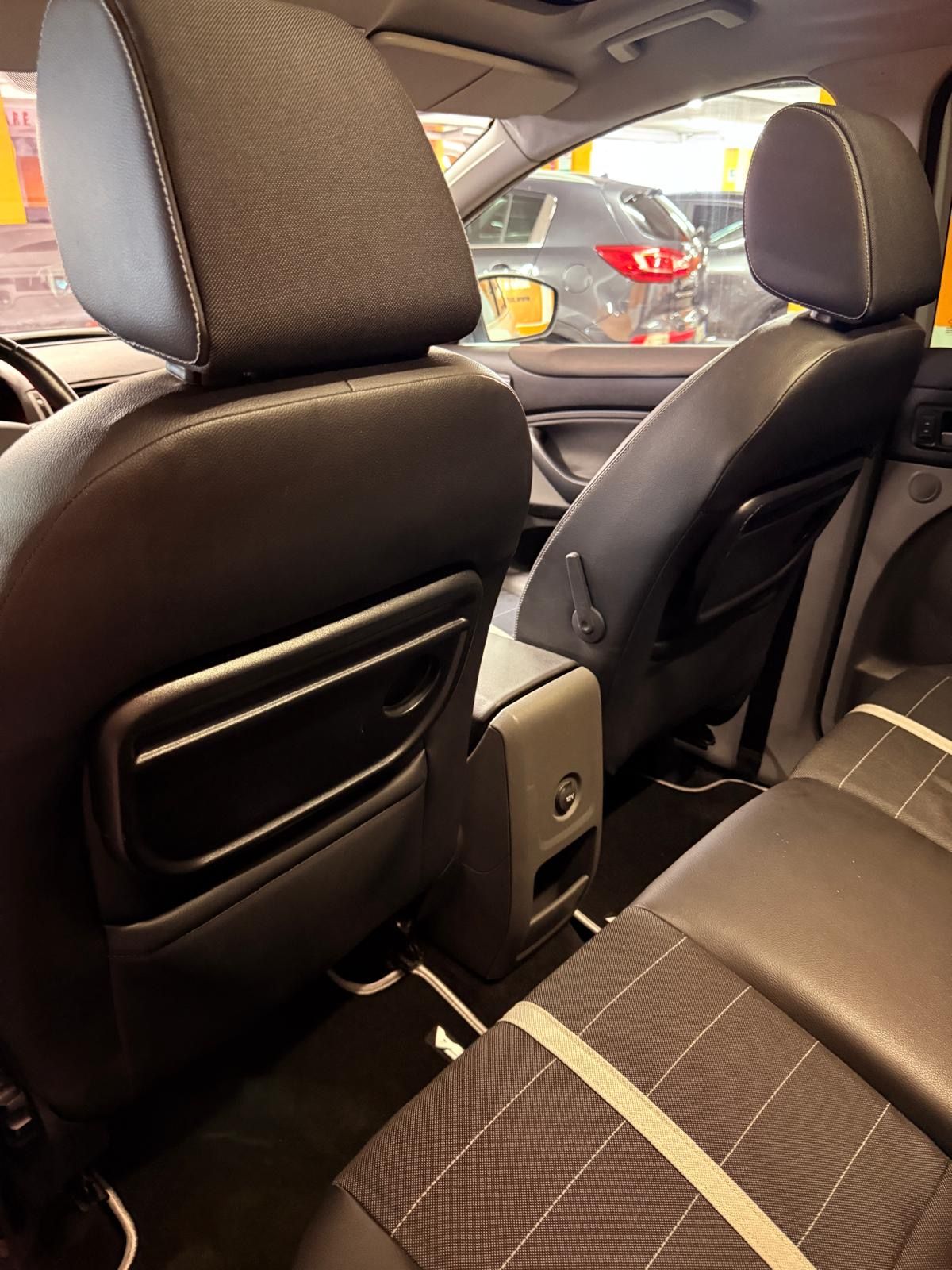 Ford KUGA CON SOLI 39.513 KM 70
