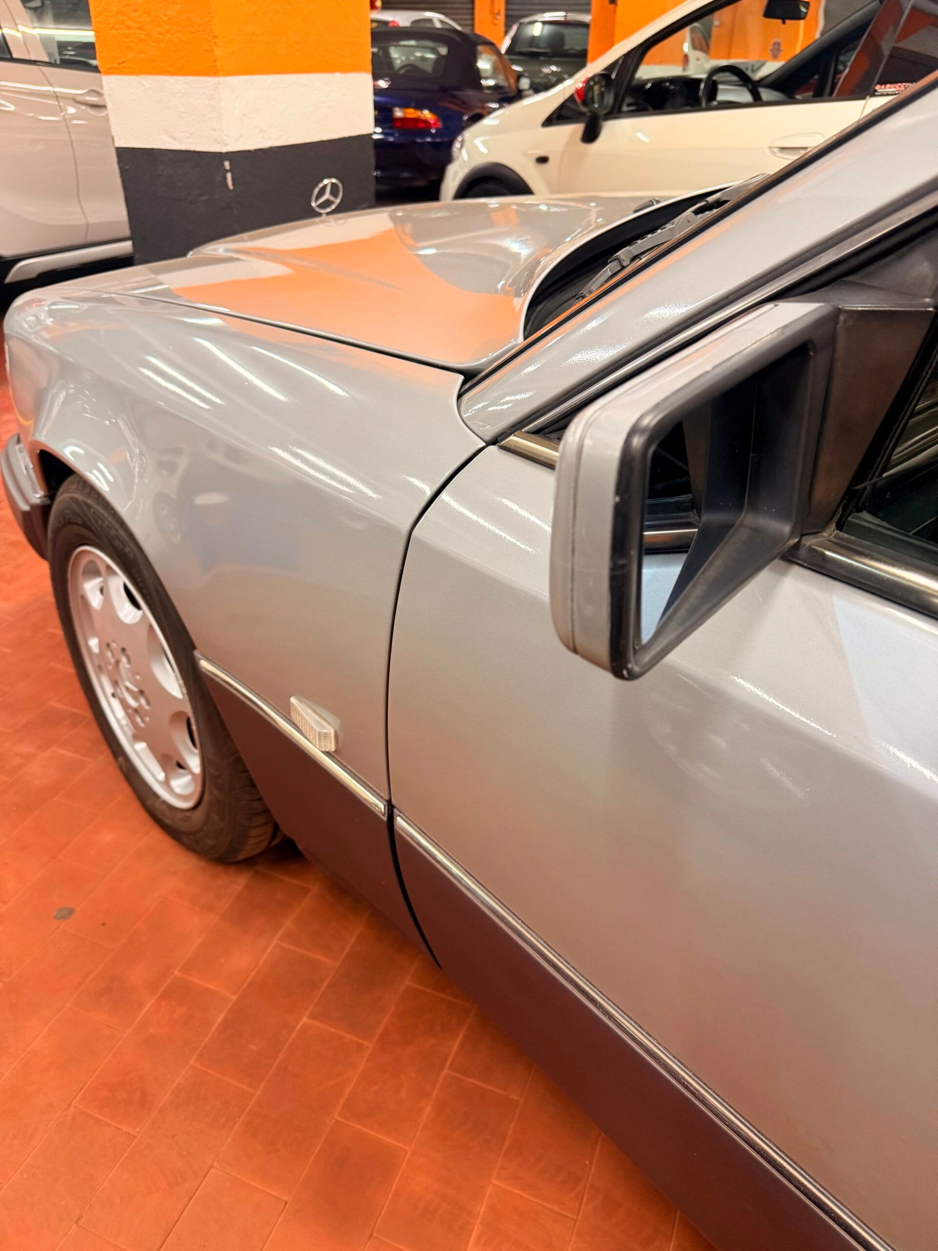 200 CE 16V CON TETTO APRIBILE ISCRITTA ASI 12