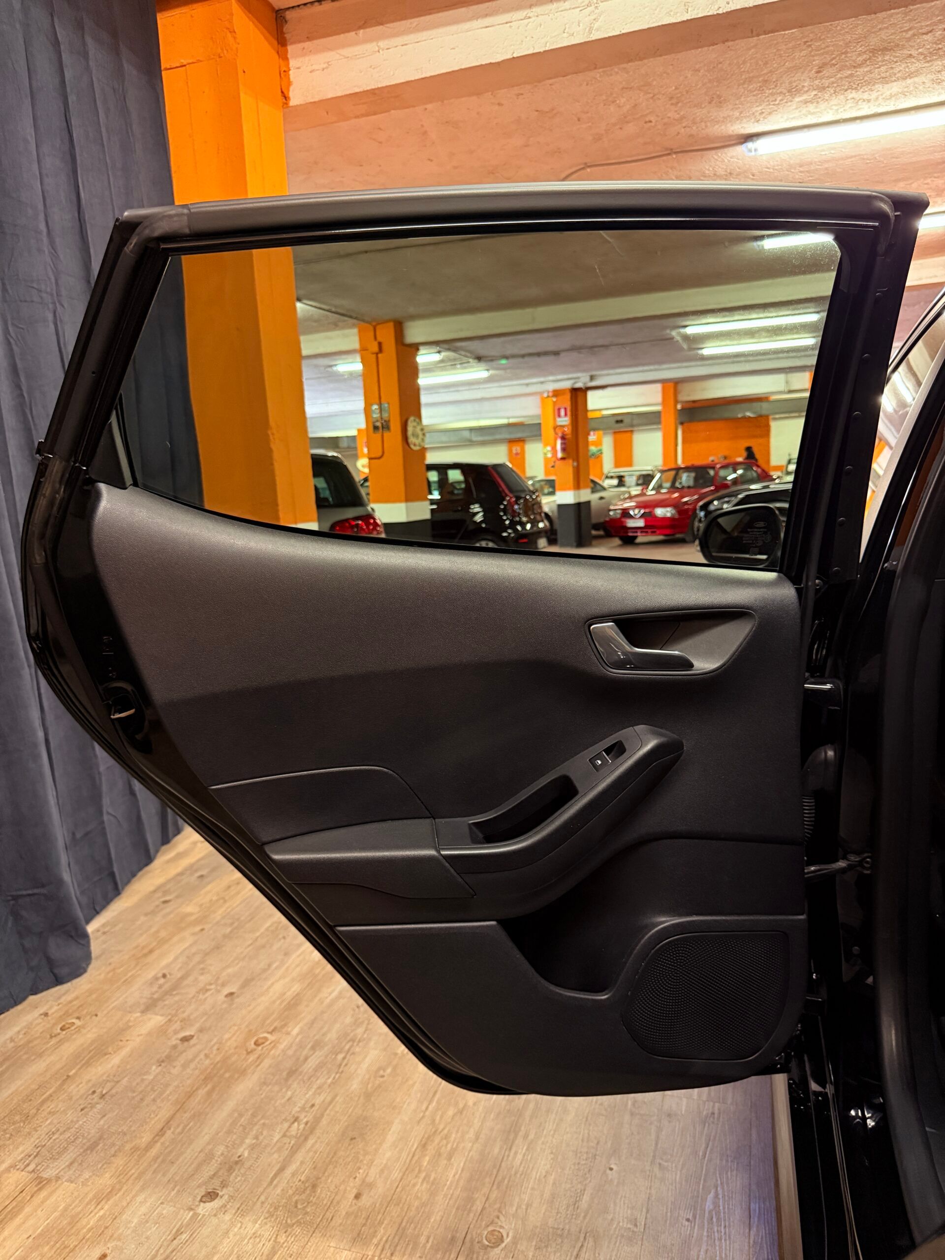 Ford FIESTA ST LINE ANNO 2019 17