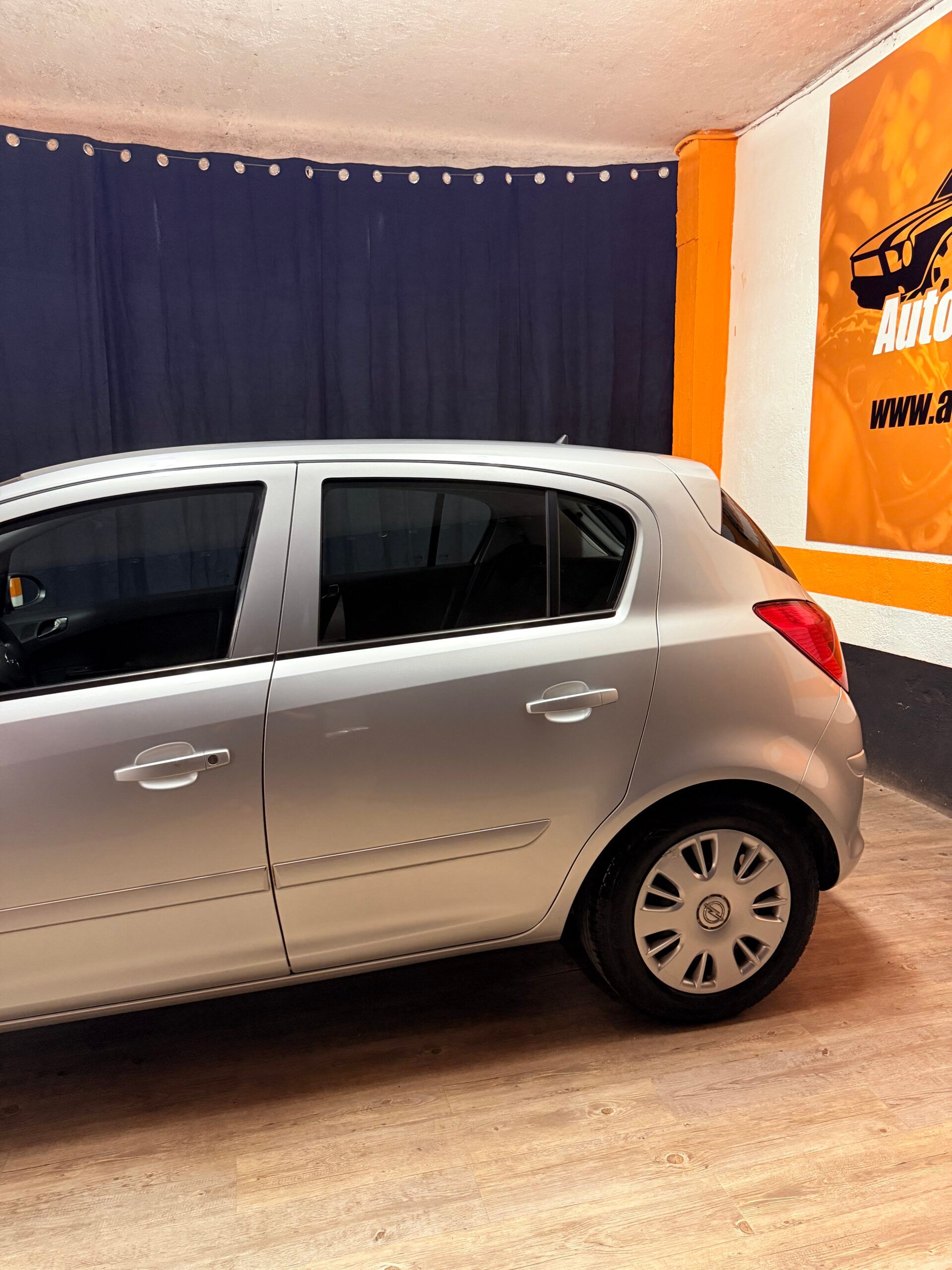 Opel CORSA CON SOLI 49.822 KM 19