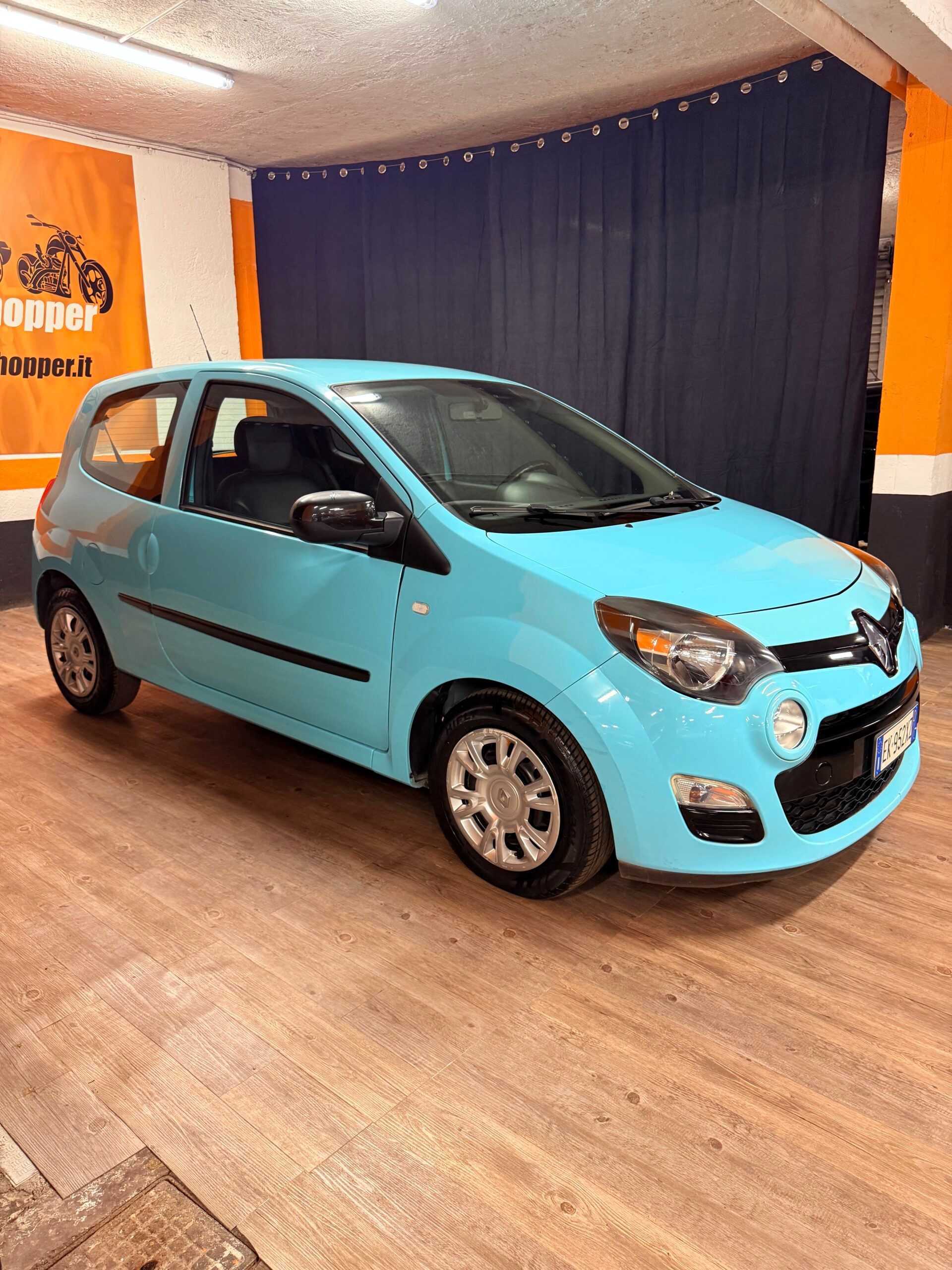 Renault TWINGO CON SOLI 71.854 KM 59
