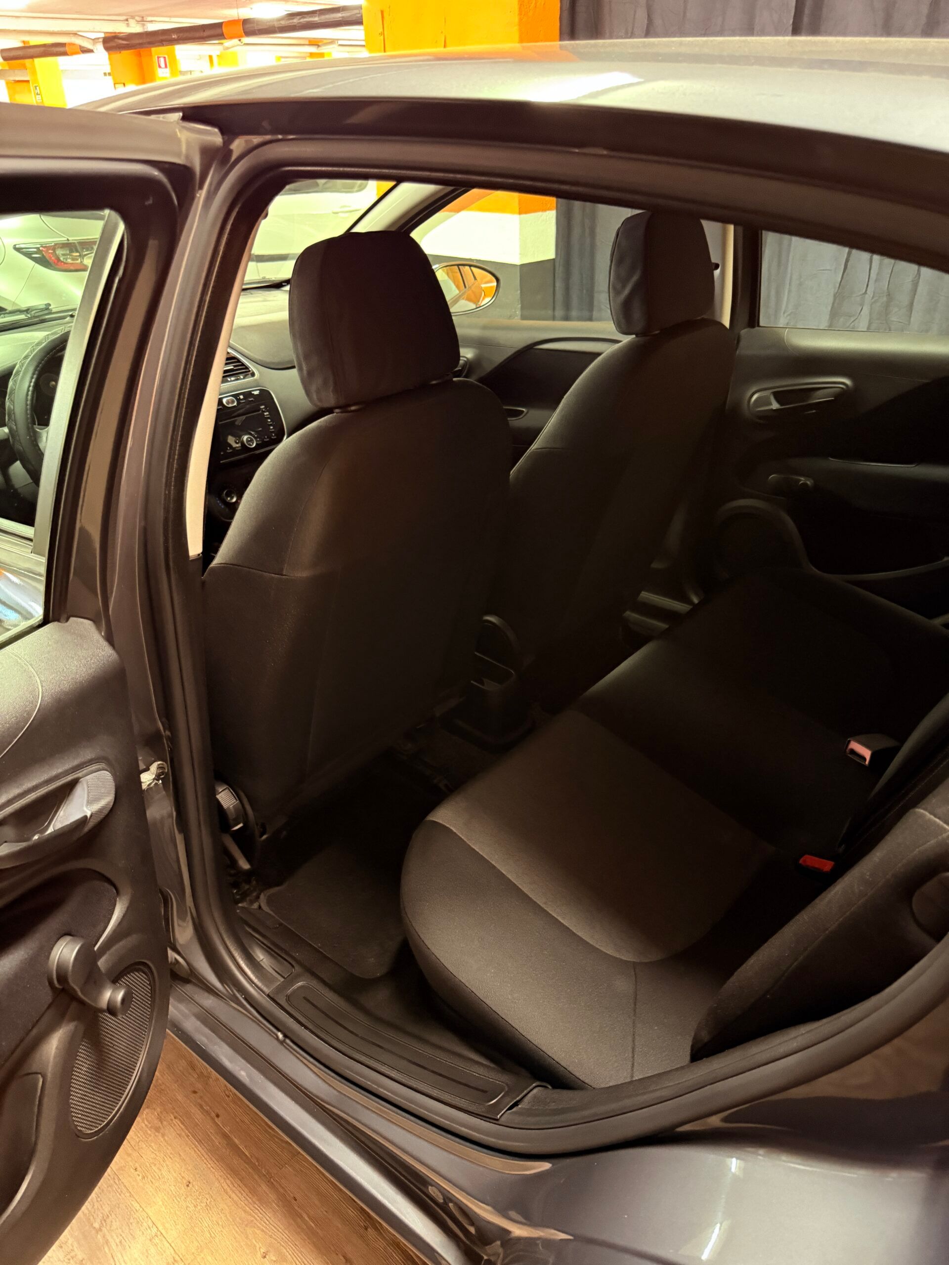 Fiat PUNTO CON SOLI 65.861 KM EURO 6, UNICO PROPRIETARIO 31