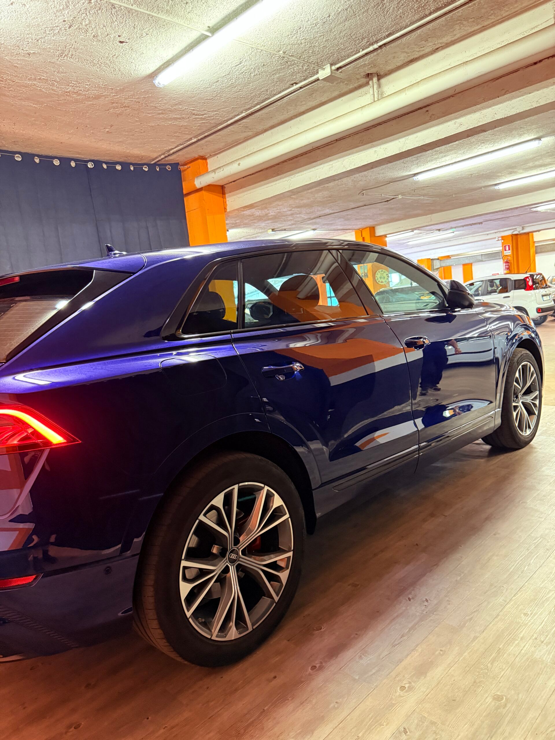 Audi Q8 S-LINE MILD-HYBRID CON SOLI 17.621 KM 21