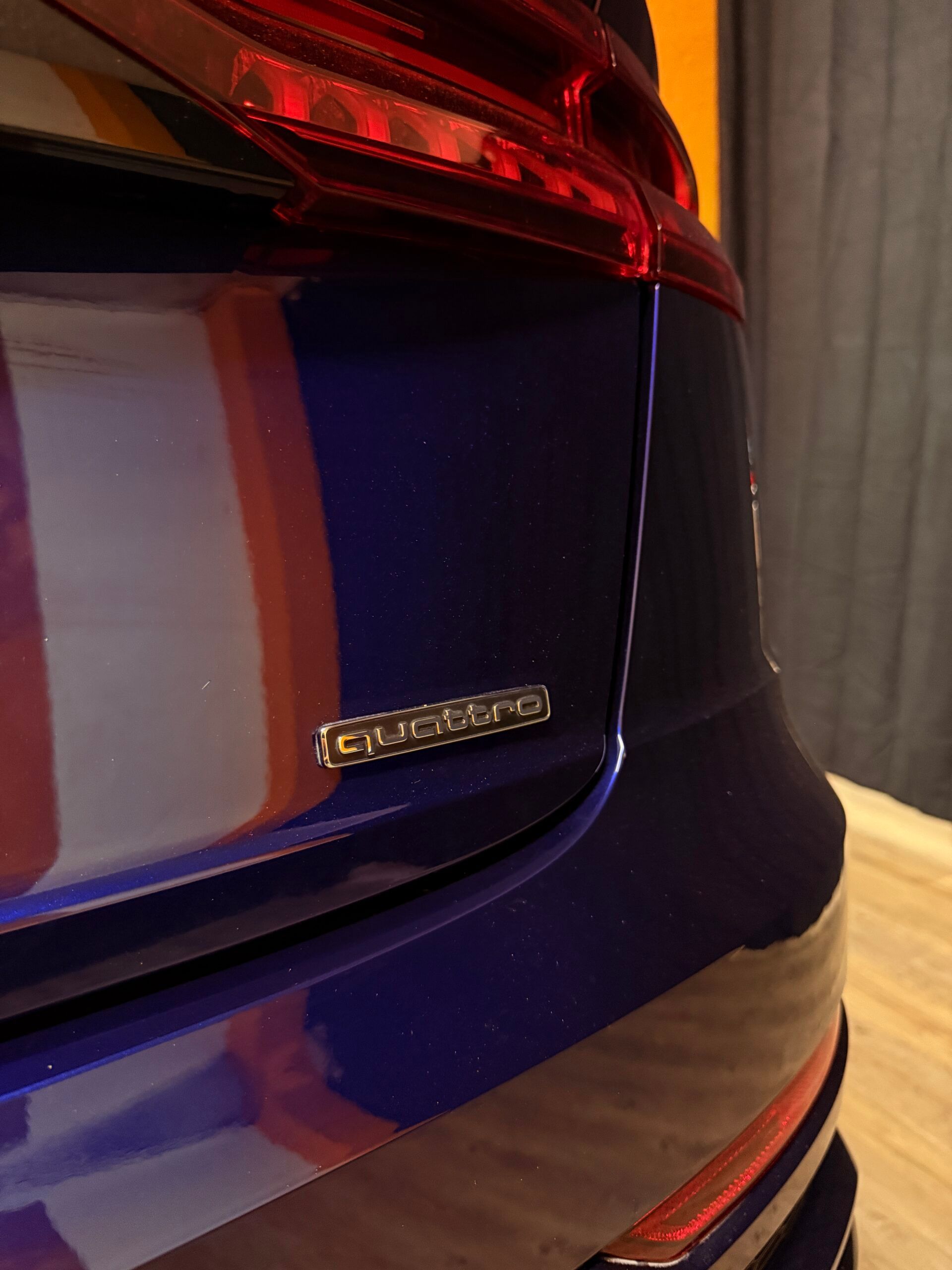 Audi Q8 S-LINE MILD-HYBRID CON SOLI 17.621 KM 94
