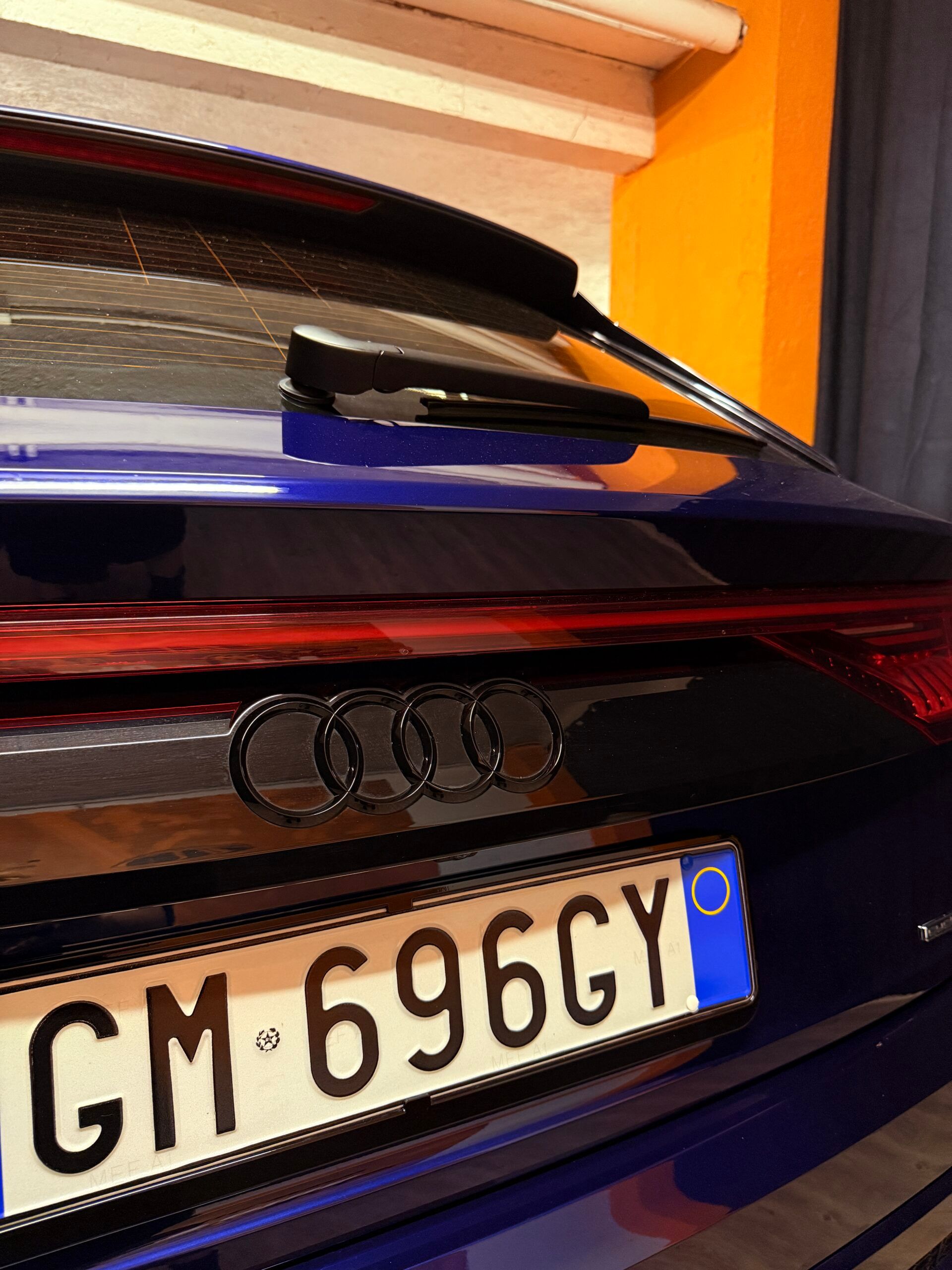Audi Q8 S-LINE MILD-HYBRID CON SOLI 17.621 KM 105