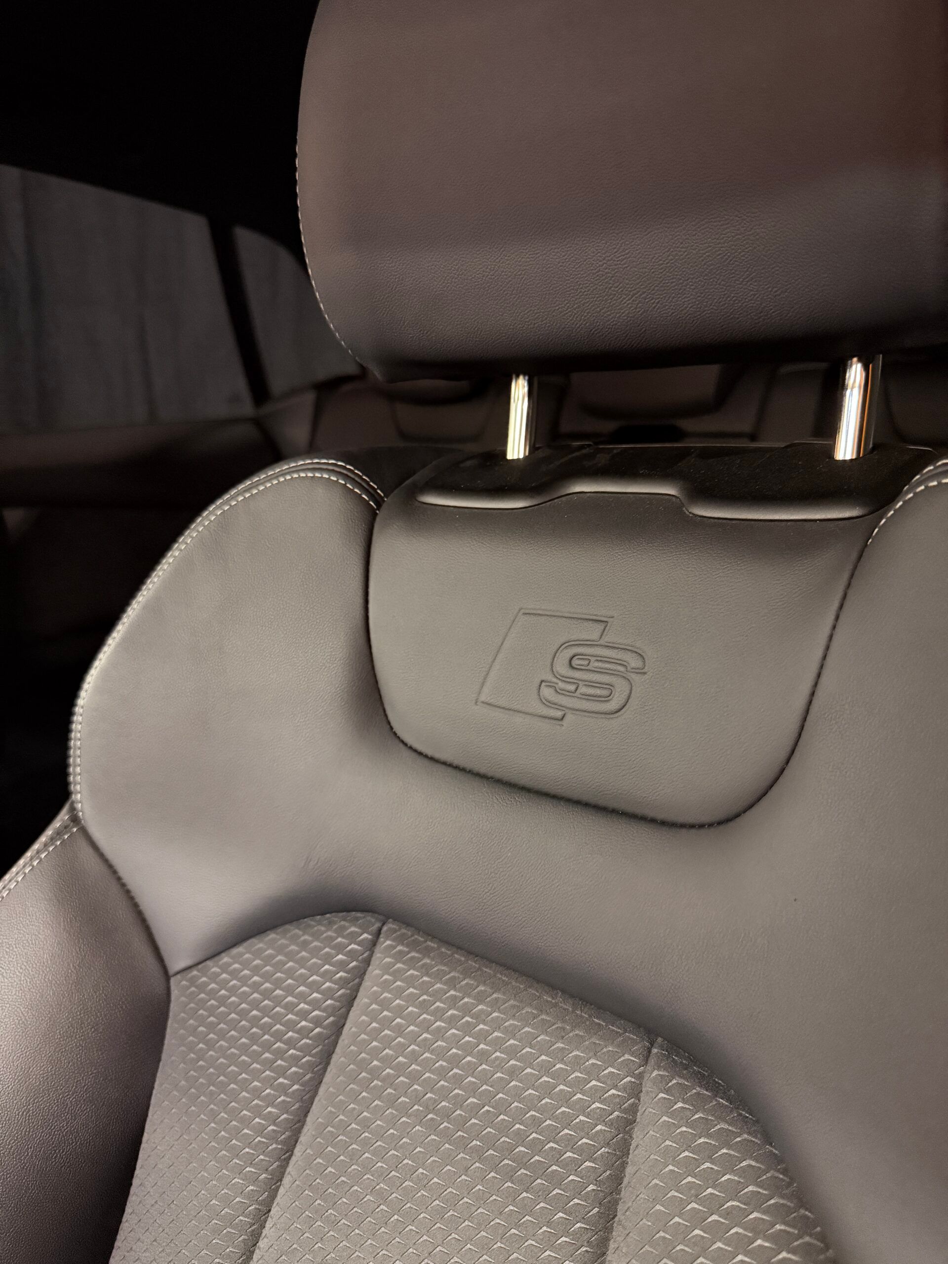 Audi Q8 S-LINE MILD-HYBRID CON SOLI 17.621 KM 130