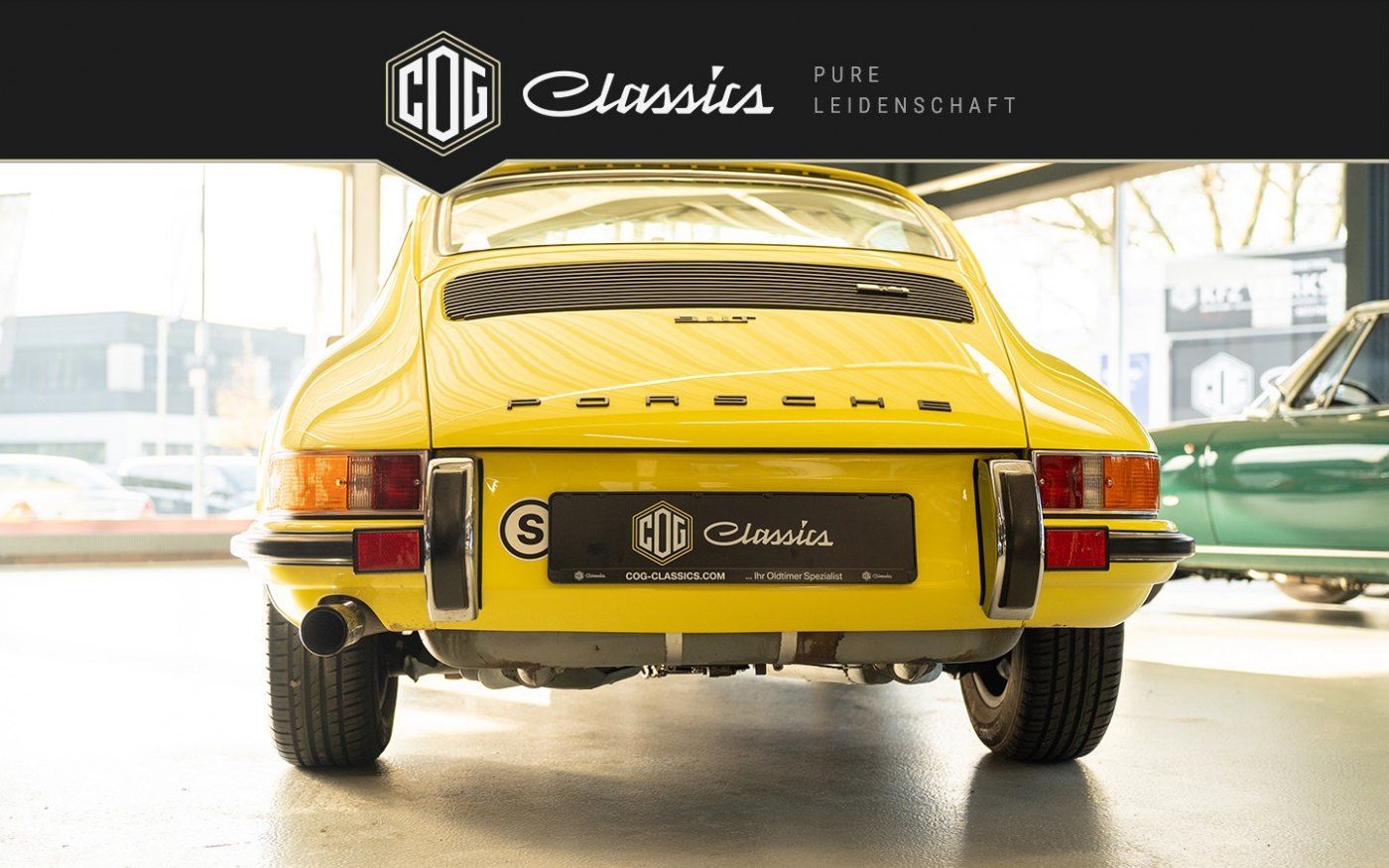 Porsche 911 T 2.4  Ölklappe 24