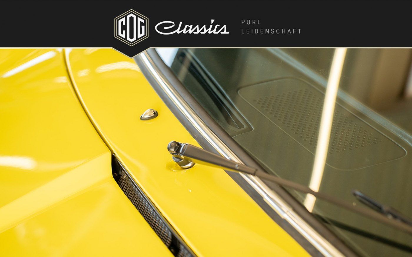 Porsche 911 T 2.4  Ölklappe 49