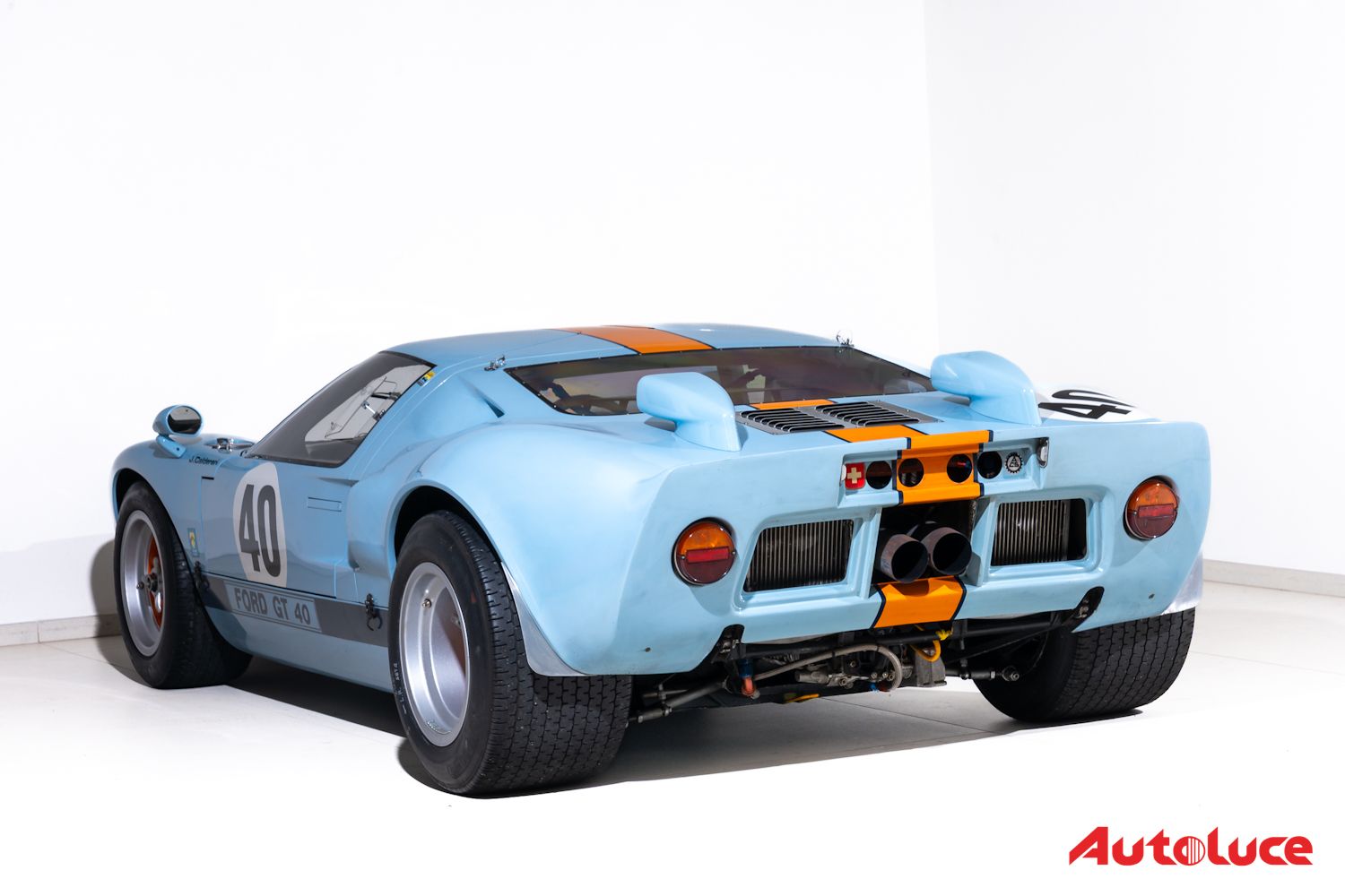 Ford GT40 6