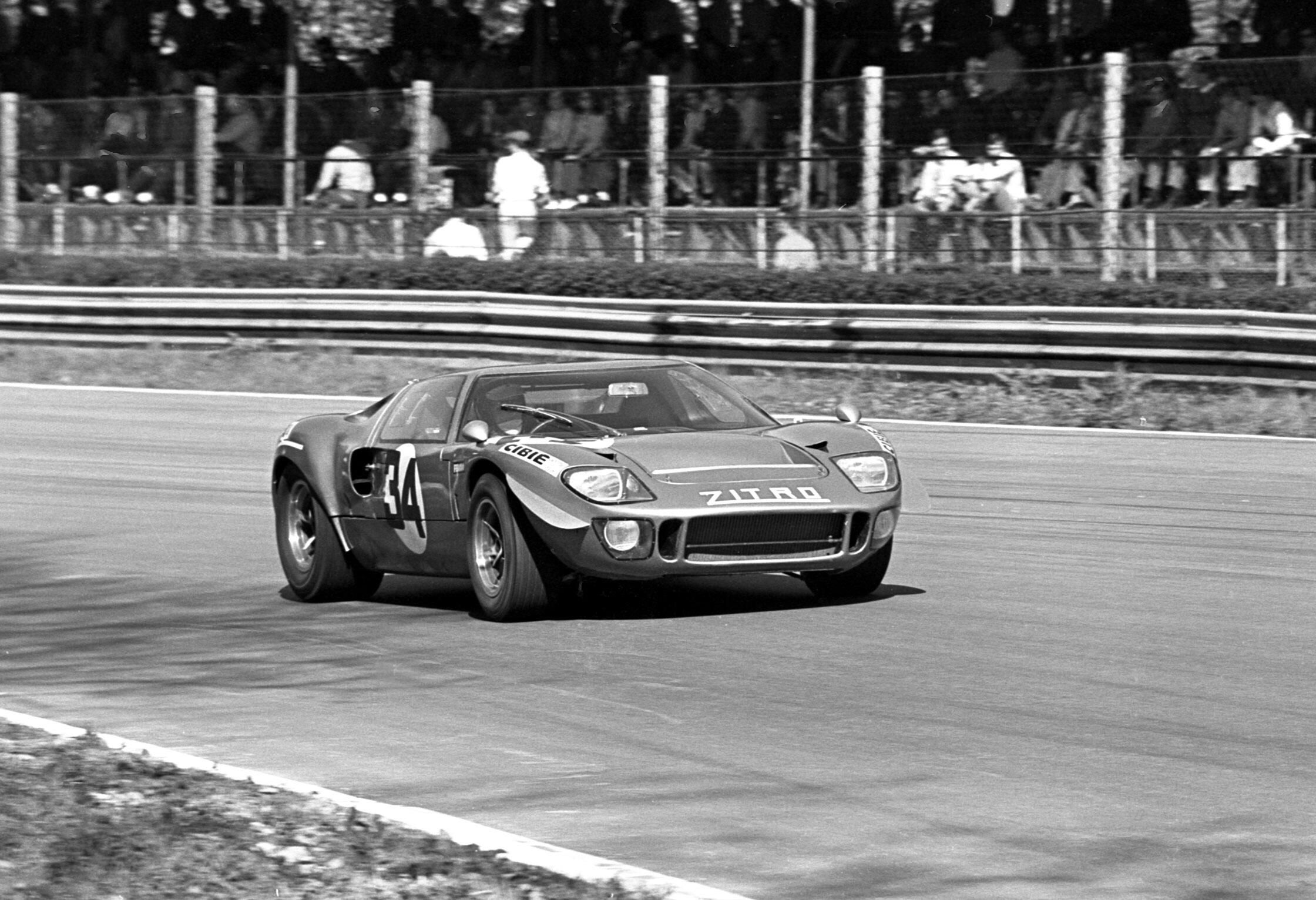 Ford GT40 49