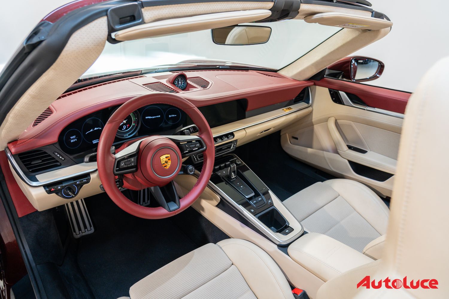 Porsche 911 4S TARGA HERITAGE DESIGN EDITION 17